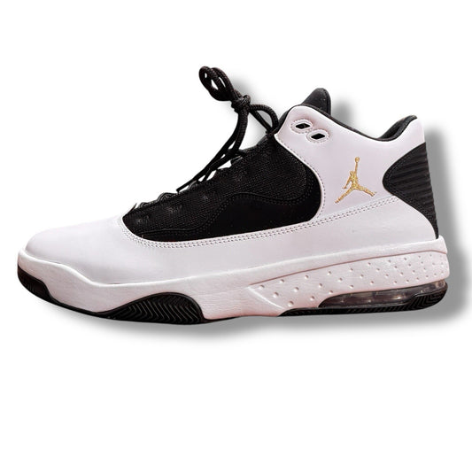 Side profile of white and black Max Aura 2 with gold Jumpman