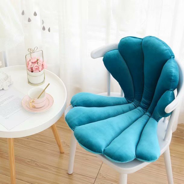 Seashell Velvet Chair Cushion