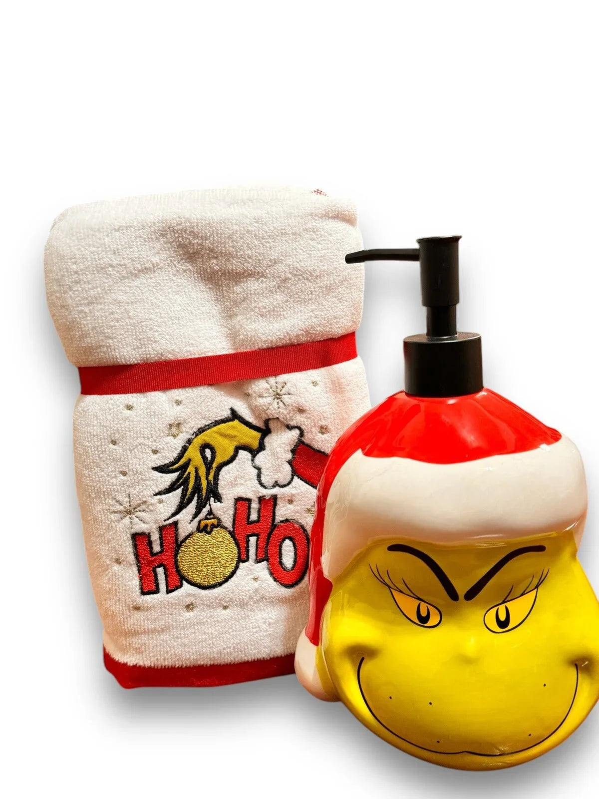 3pc SET Grinch Christmas Bathroom Soap Dispenser & Hand Towel - Trendiez U ♥
