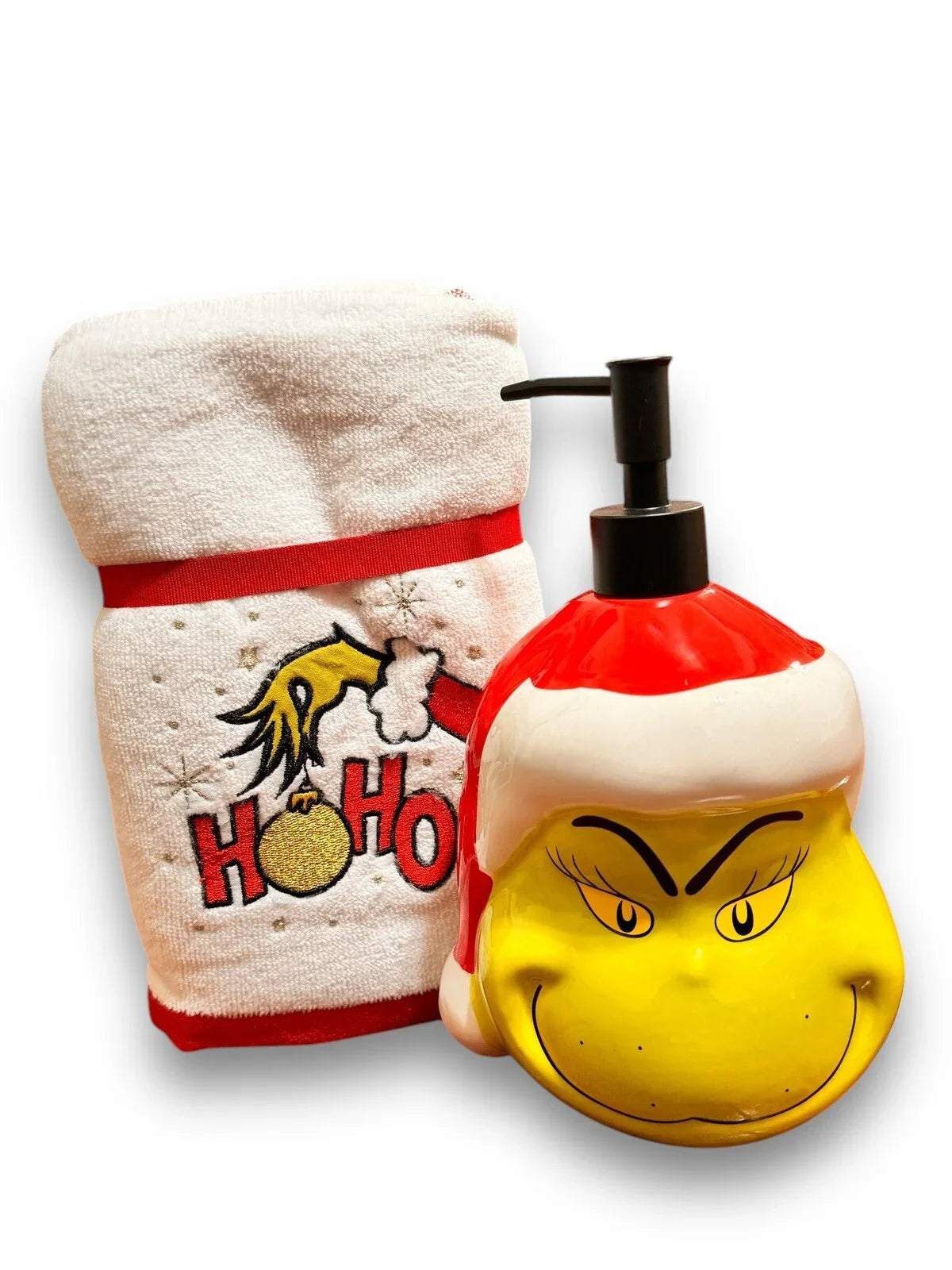 3pc SET Grinch Christmas Bathroom Soap Dispenser & Hand Towel - Trendiez U ♥