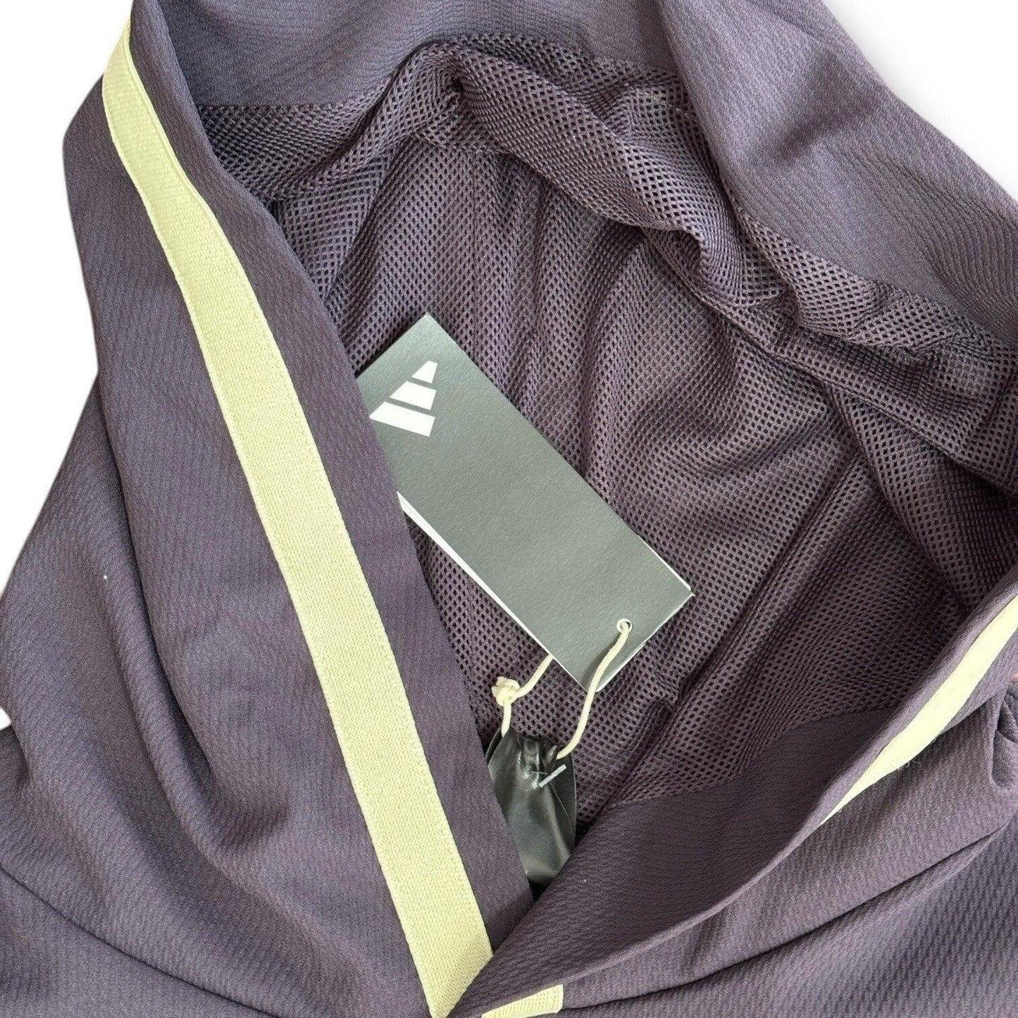 Adidas Select Men’s Basketball Hoodie – XL Aurora Black Sweatshirt (IU2442) - Trendiez U ♥