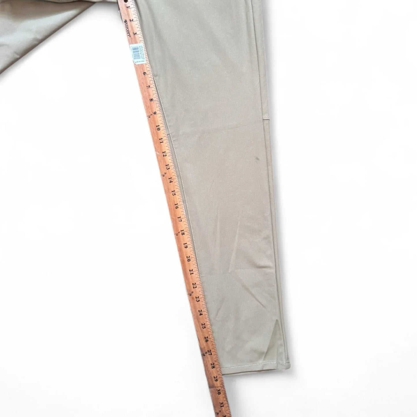 American Eagle Men’s Chino Pants – Khaki, 30x32 Athletic Fit - Trendiez U ♥