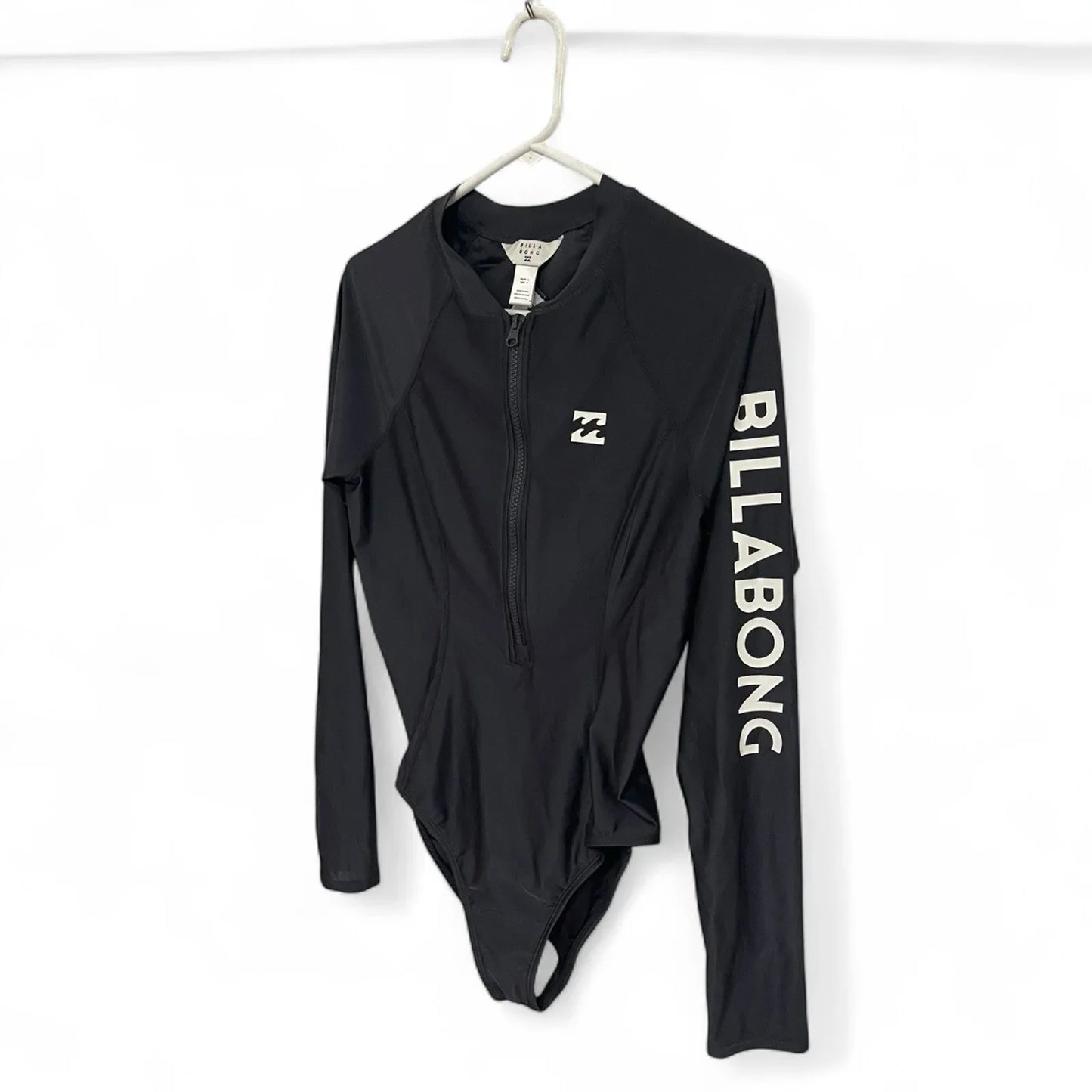 Billabong Women’s Surf Suit – Long Sleeve 1/2 Zip Bodysuit, Size L - Trendiez U ♥