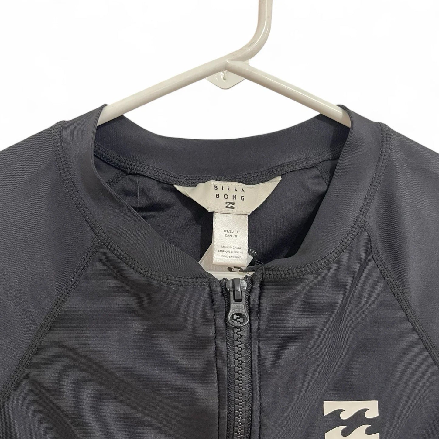 Billabong Women’s Surf Suit – Long Sleeve 1/2 Zip Bodysuit, Size L - Trendiez U ♥