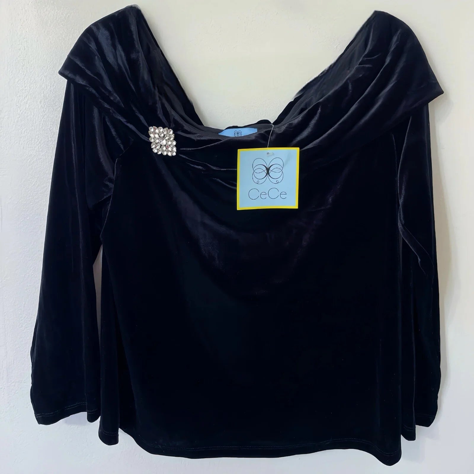 CeCe Off-the-Shoulder Velvet Blouse – Women’s XL, Black with Ruched Boat Neck - Trendiez U ♥