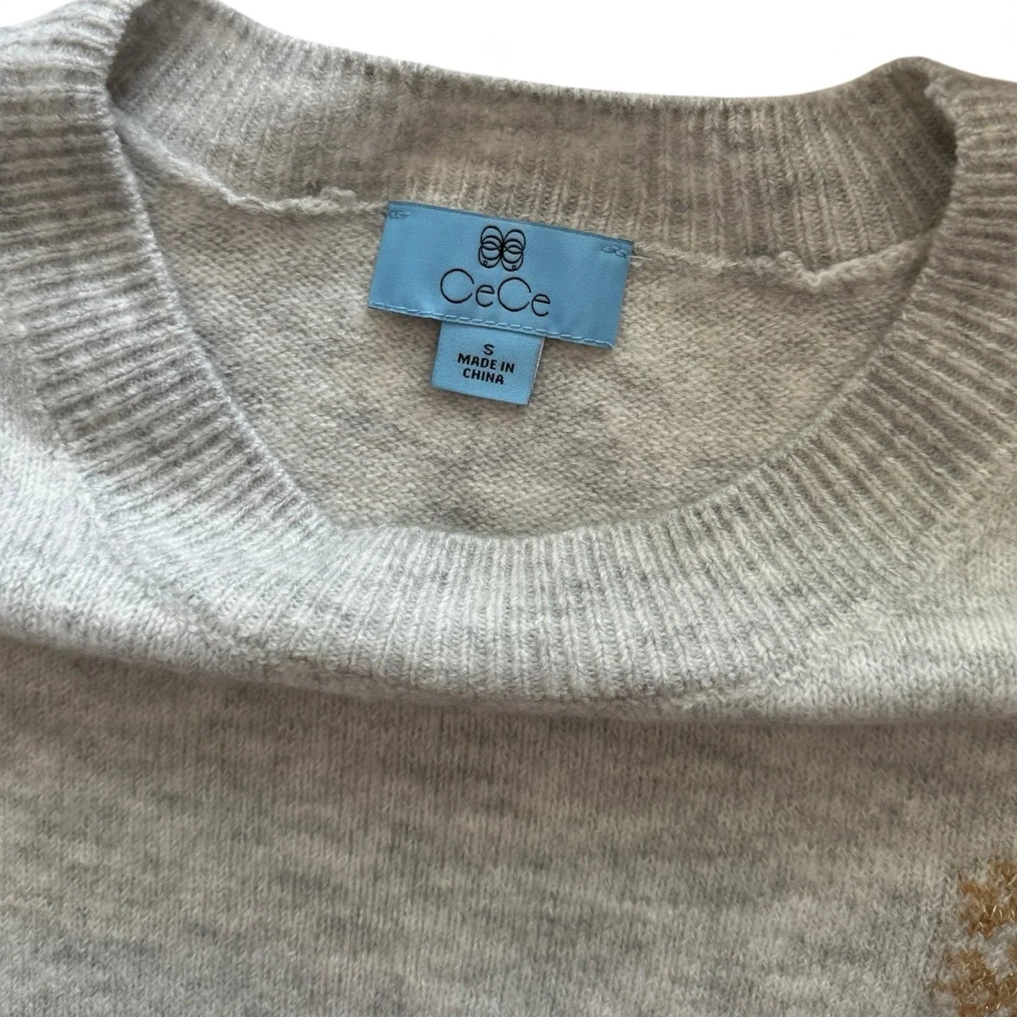 CeCe Women’s Sweater – Gray Snowflake Knit, Long Sleeve - Trendiez U ♥