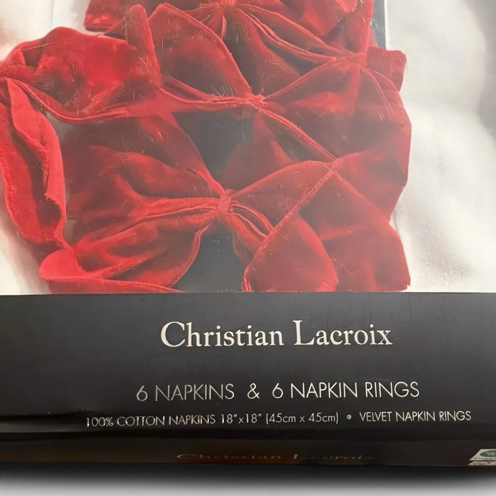 Christian Lacroix White Napkins w/ Velvet Bow Ring Set of 6 18x18” 100% Cotton - Trendiez U ♥