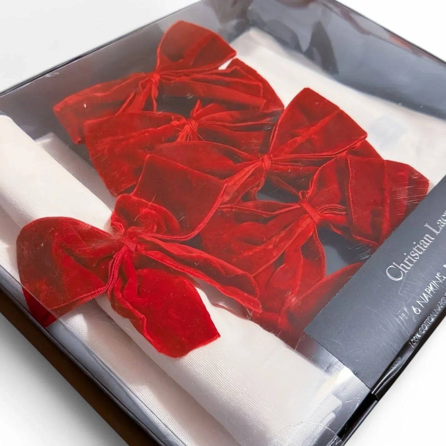 Christian Lacroix White Napkins w/ Velvet Bow Ring Set of 6 18x18” 100% Cotton - Trendiez U ♥