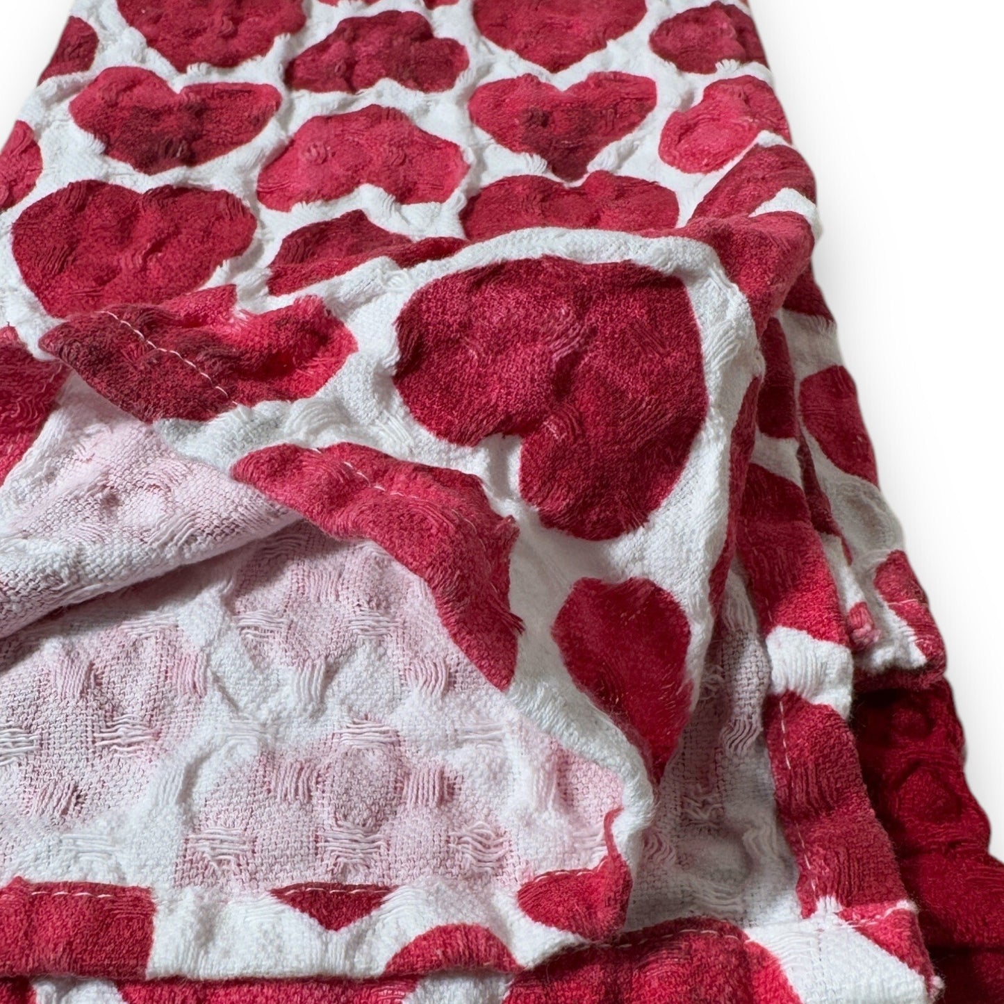 Cupcakes and Cashmere Waffle Woven Heart Kitchen Dish Towels — Red & Pink - Trendiez U ♥