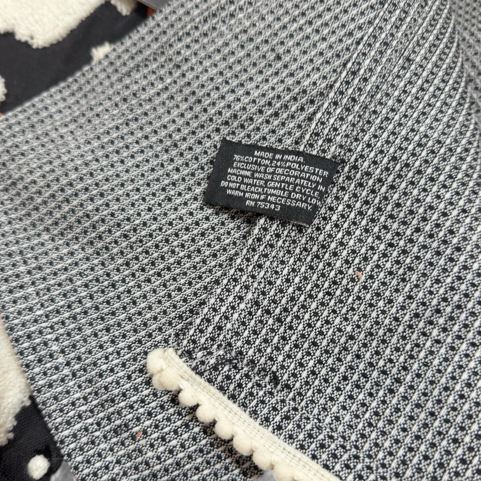 Cynthia Rowley Curious Collection Kitchen Towel Set of 3 Textured Ghosts 20x28” - Trendiez U ♥