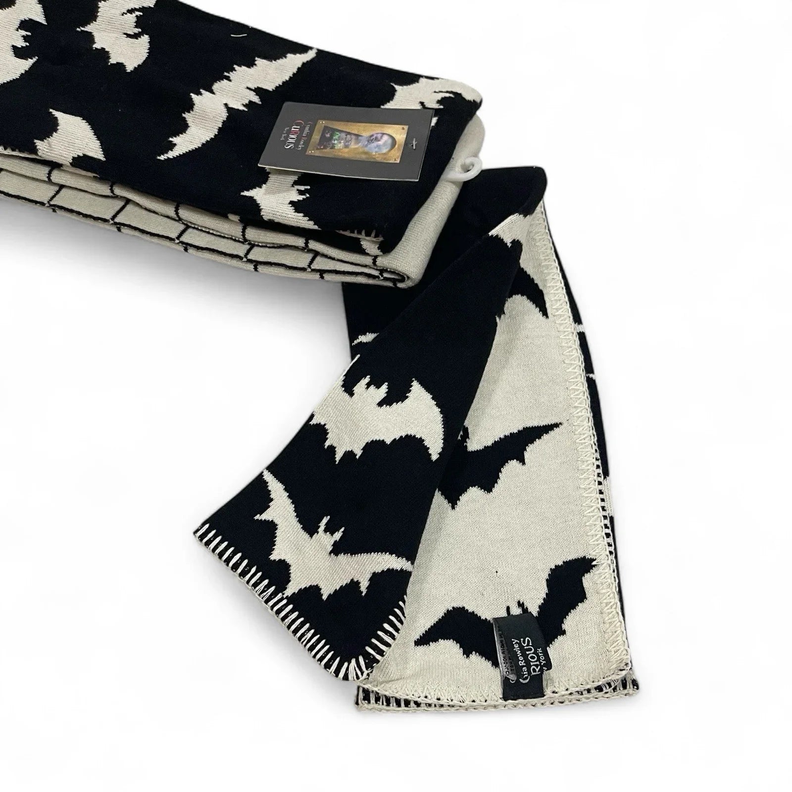 Cynthia Rowley Halloween Bats Knit Kitchen Towel Set, 3-Piece Farmhouse Style - Trendiez U ♥