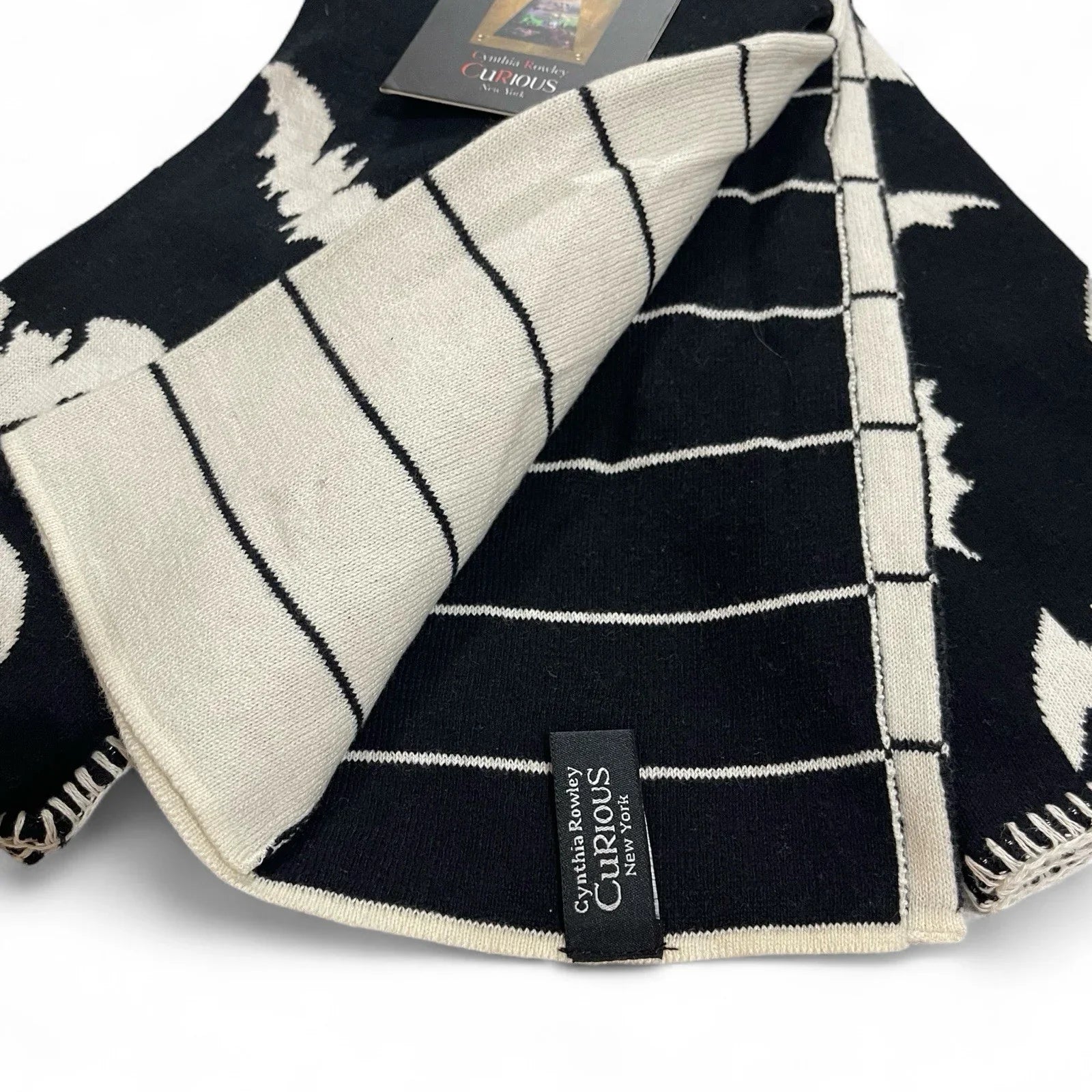 Cynthia Rowley Halloween Bats Knit Kitchen Towel Set, 3-Piece Farmhouse Style - Trendiez U ♥