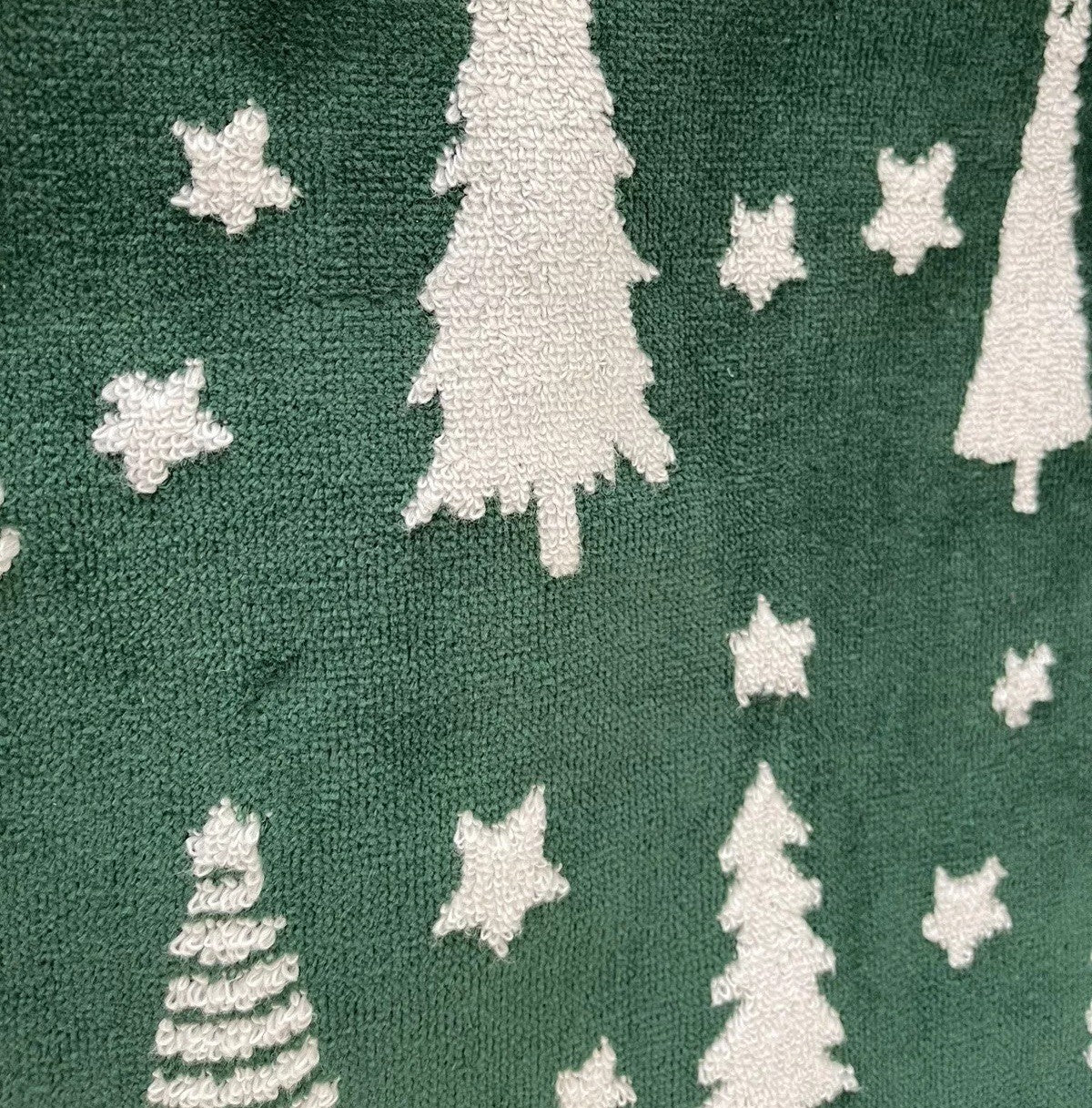 HTF Christmas Towel Set 4pc Green/White Embroidered North Spruce Lane Cotton - Trendiez U ♥