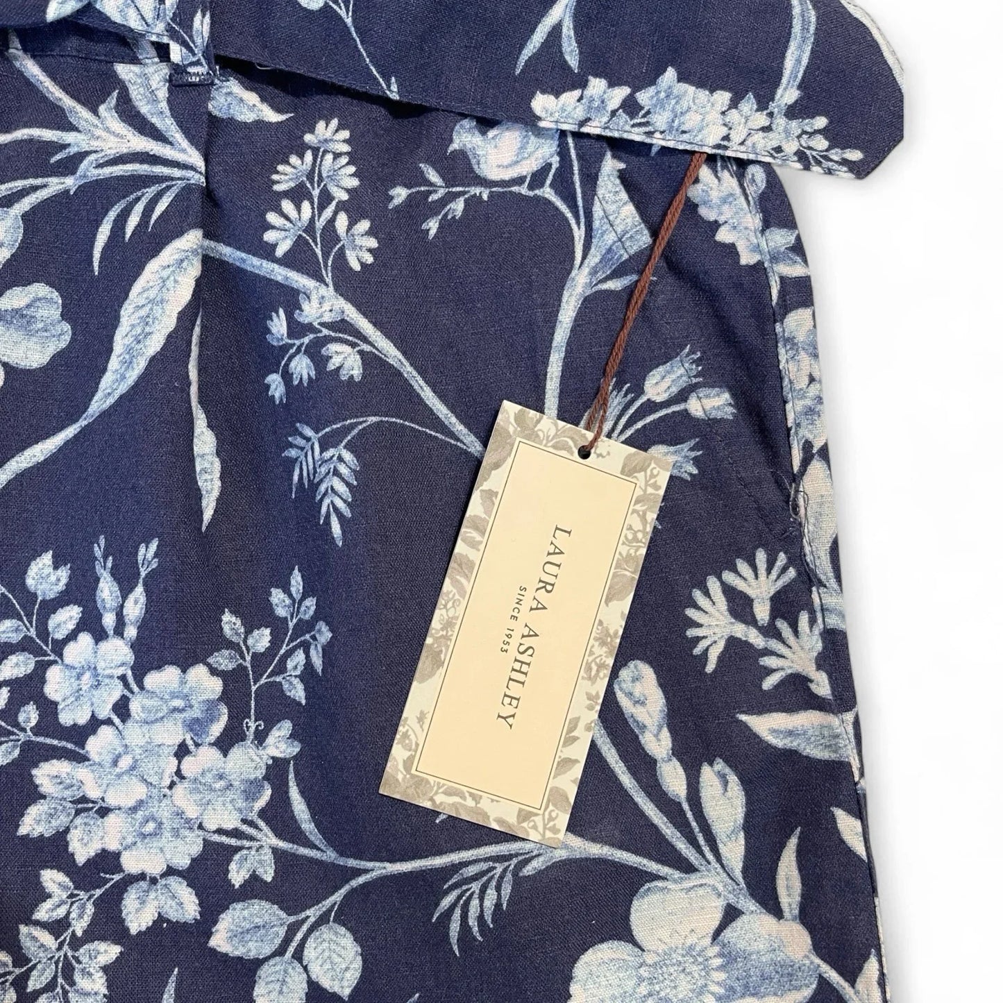 Laura Ashley Women’s High-Waist Linen Shorts – Blue/White Floral - Trendiez U ♥