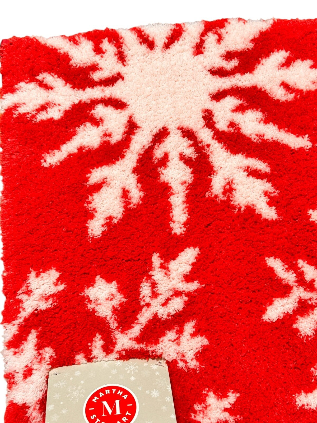 MARTHA STEWART CHRISTMAS RED SNOWFLAKE ULTRA SOFT BATH RUG CARPET,FLOOR MAT - Trendiez U ♥