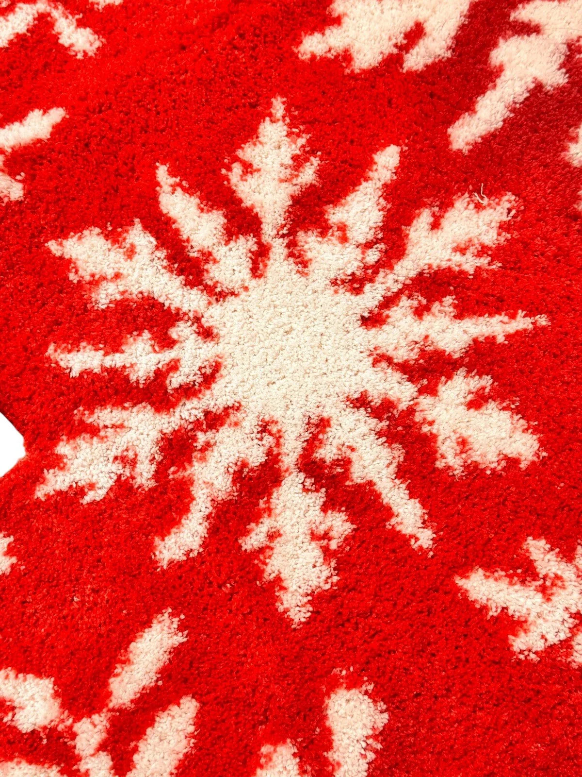 MARTHA STEWART CHRISTMAS RED SNOWFLAKE ULTRA SOFT BATH RUG CARPET,FLOOR MAT - Trendiez U ♥