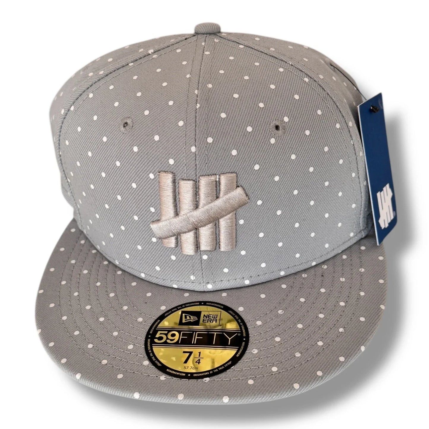 New Era x Undefeated Fitted Hat – Gray Polka Dot, Flat Brim, Size 7 1/4 - Trendiez U ♥
