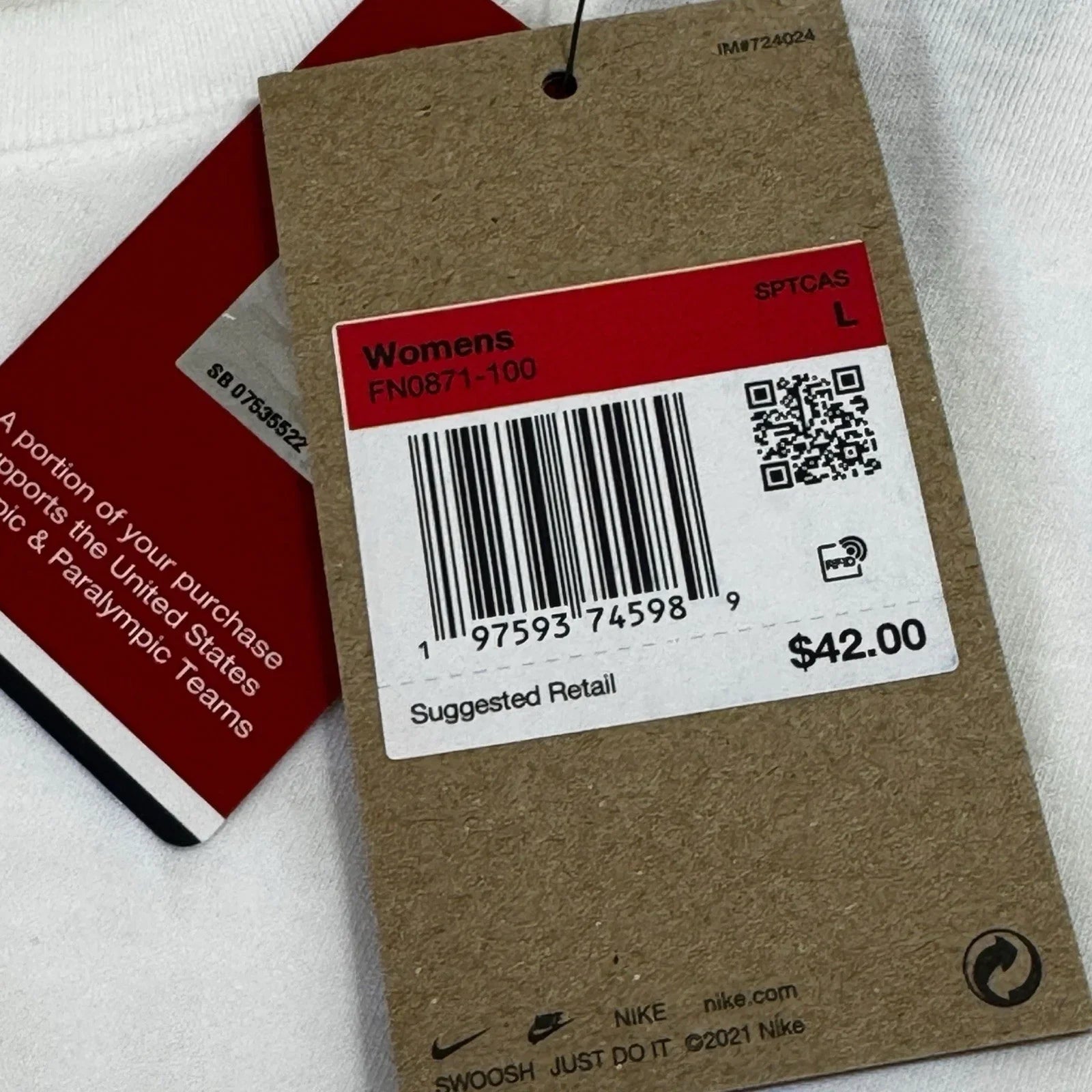 Nike Team USA Women’s T-Shirt – White Short Sleeve, Size Large - Trendiez U ♥