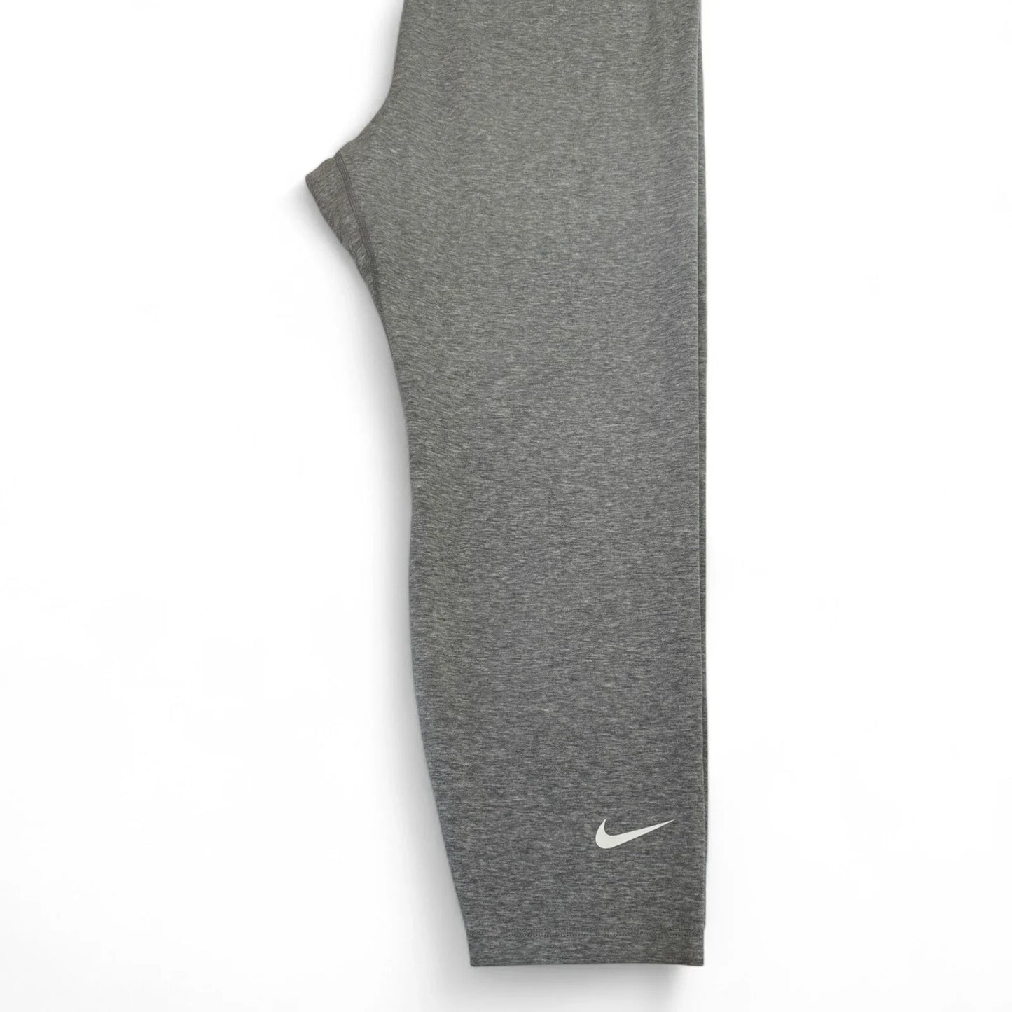 Nike Women’s Plus Size Leggings – Gray High Rise 7/8 Length 1X - Trendiez U ♥