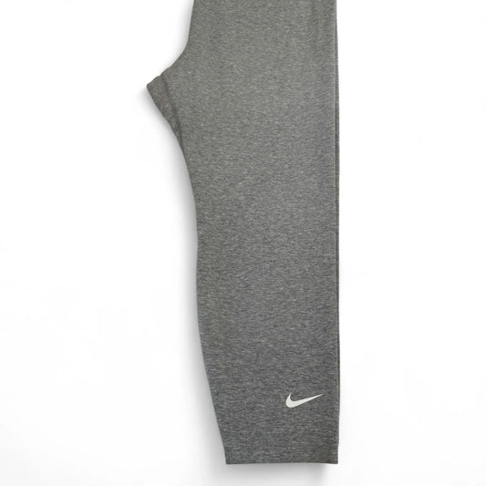 Nike Women’s Plus Size Leggings – Gray High Rise 7/8 Length 1X - Trendiez U ♥