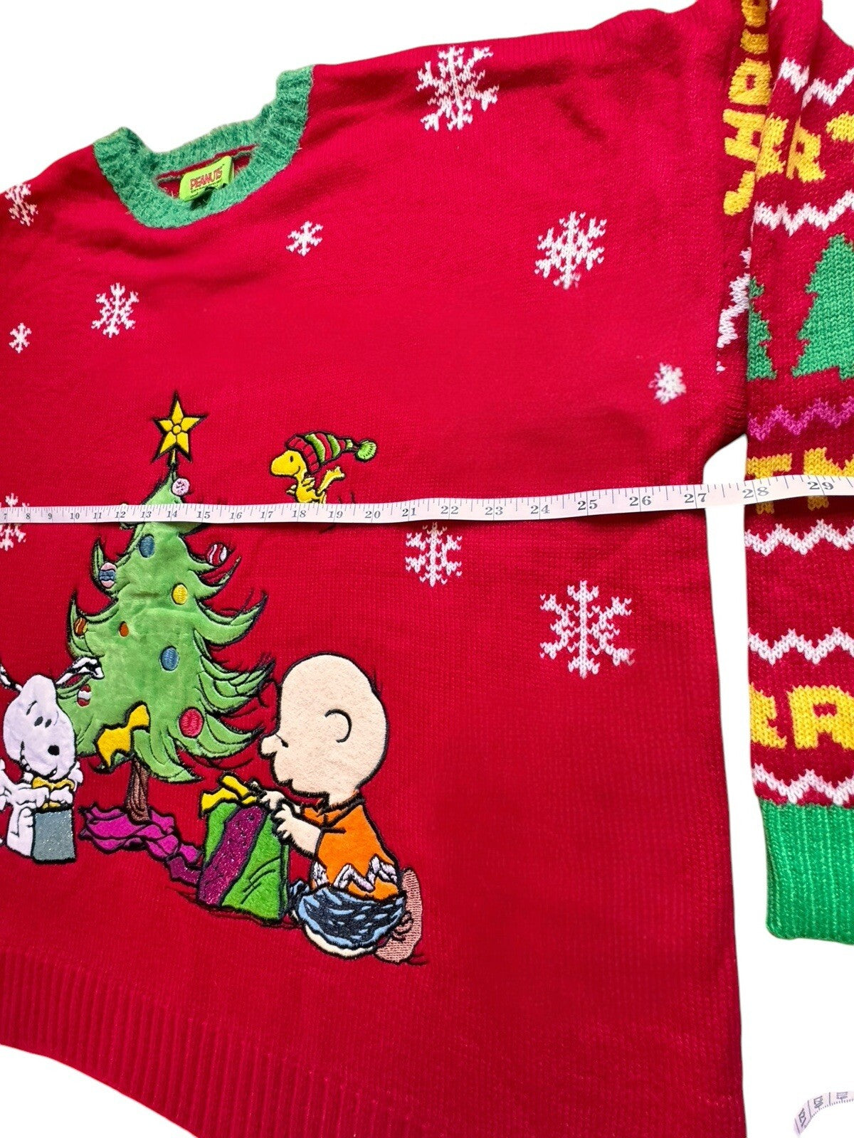 Peanuts Christmas Sweater Sz 1X Red Crewneck Snoopy Christmas Ugly Sweater NWT - Trendiez U ♥