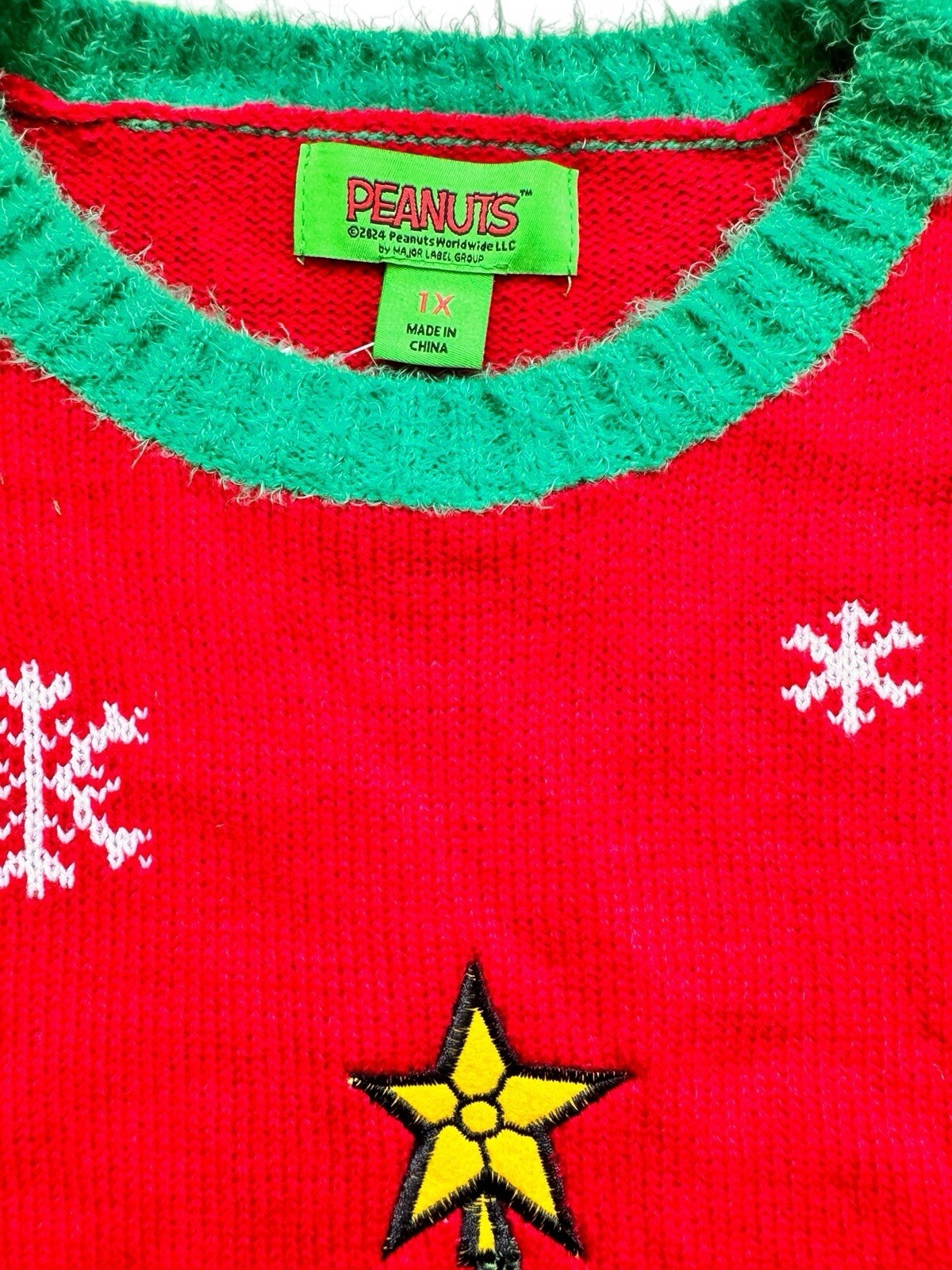 Peanuts Christmas Sweater Sz 1X Red Crewneck Snoopy Christmas Ugly Sweater NWT - Trendiez U ♥