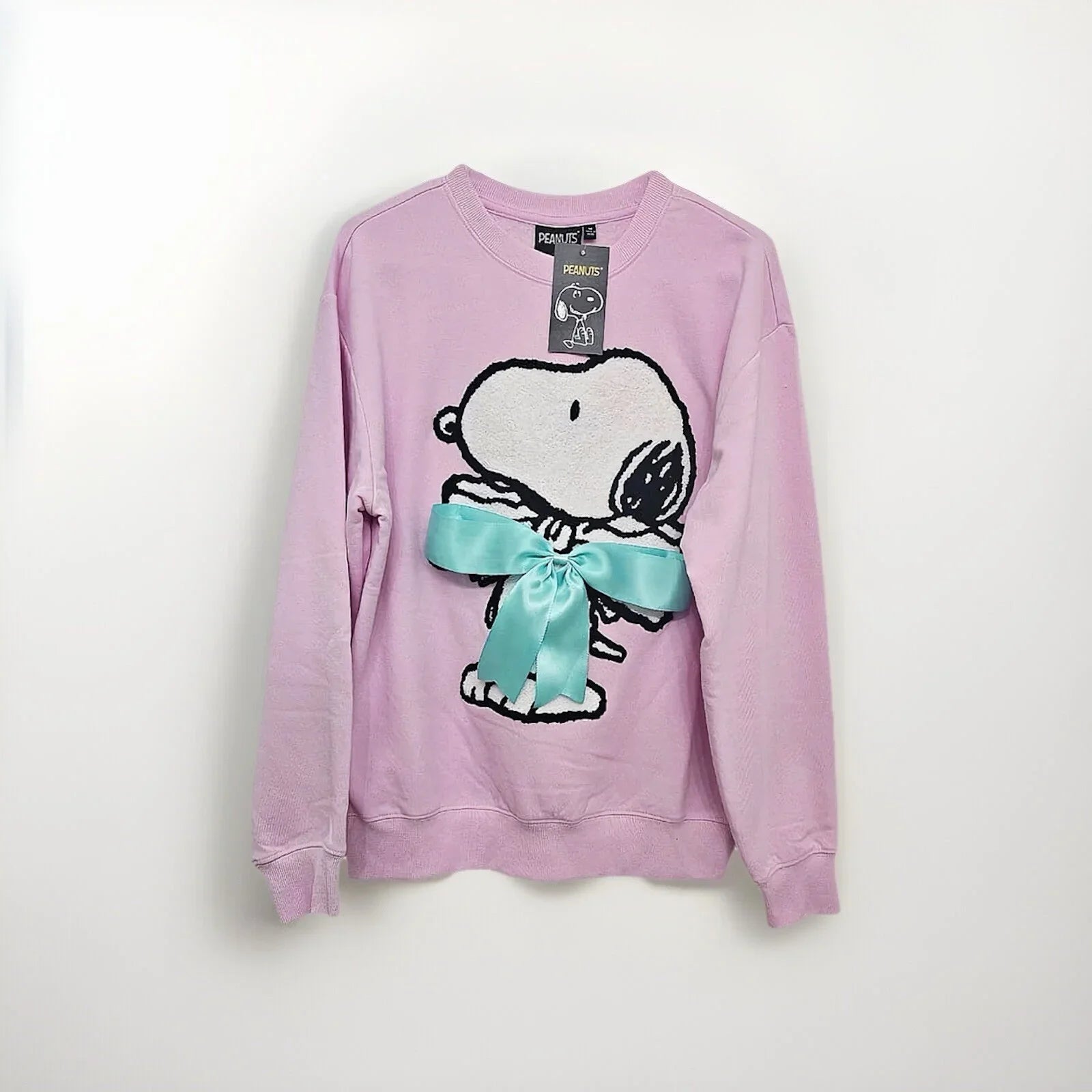 Peanuts Snoopy Pink Oversized Sweatshirt Green Satin Bow Sz M NWT Valentines - Trendiez U ♥