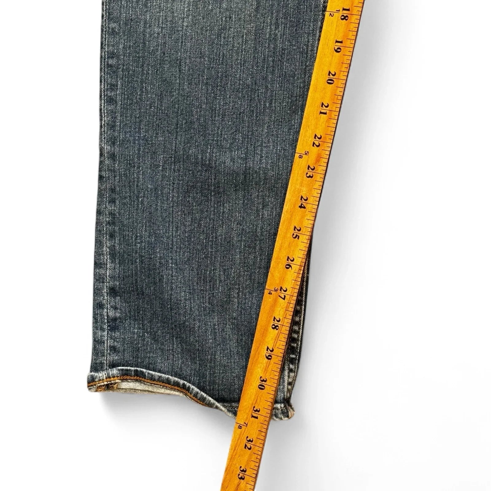 Quiksilver Vintage Y2K Men’s Jeans – 32x32 Blue Denim, Regular Fit Skater Style - Trendiez U ♥