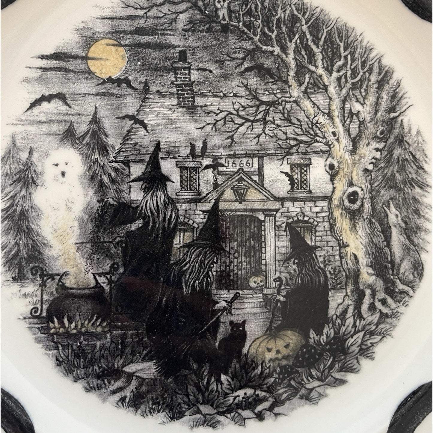 Royal Stafford Halloween 1666 Haunted House Porcelain FULL Dinner Set of 12 - Trendiez U ♥