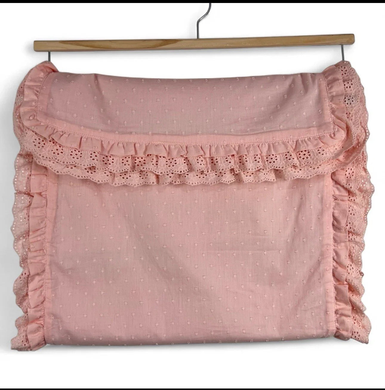 SHABBY CHIC Pink Table Runner Eyelet Lace Trim w Ruffles 16x90” Farmhouse - Trendiez U ♥