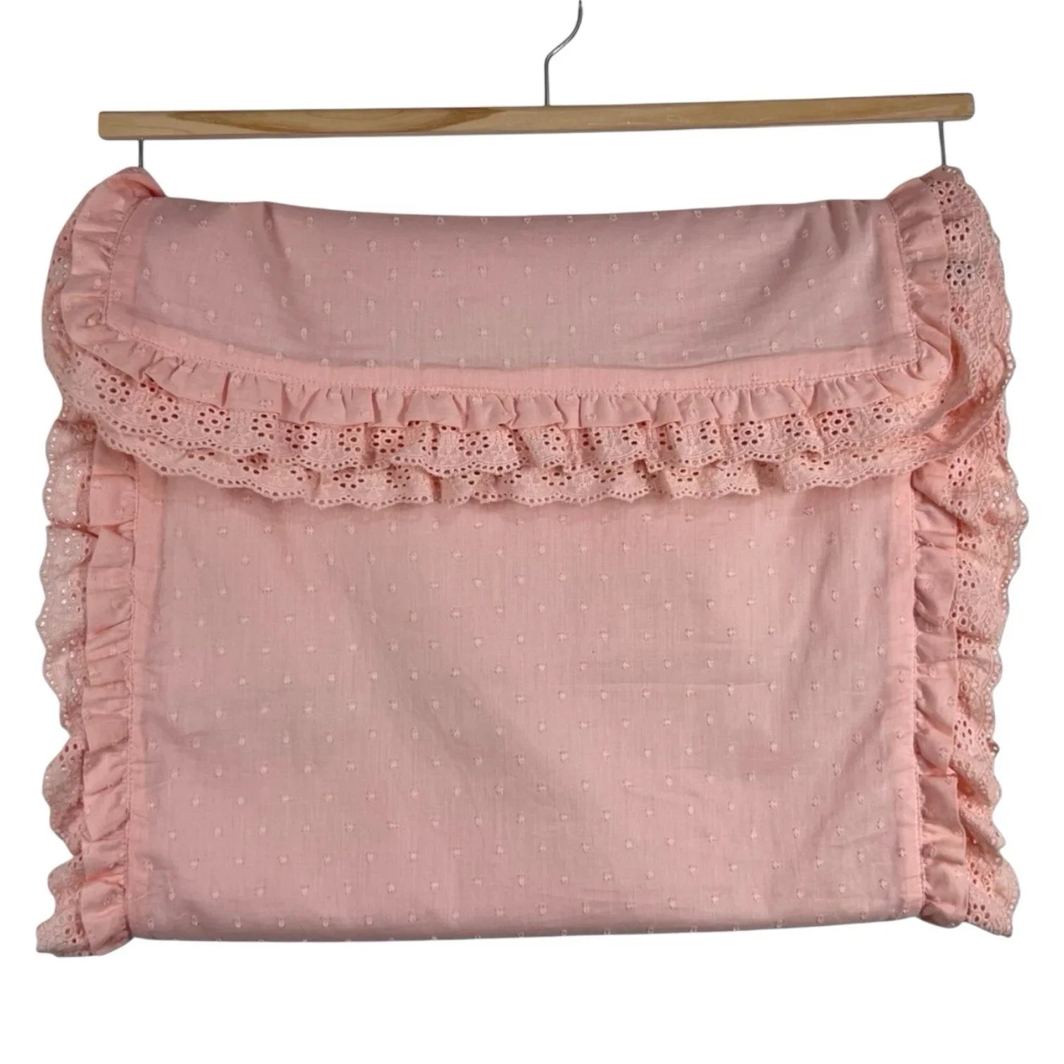 SHABBY CHIC Pink Table Runner Eyelet Lace Trim w Ruffles 16x90” Farmhouse - Trendiez U ♥