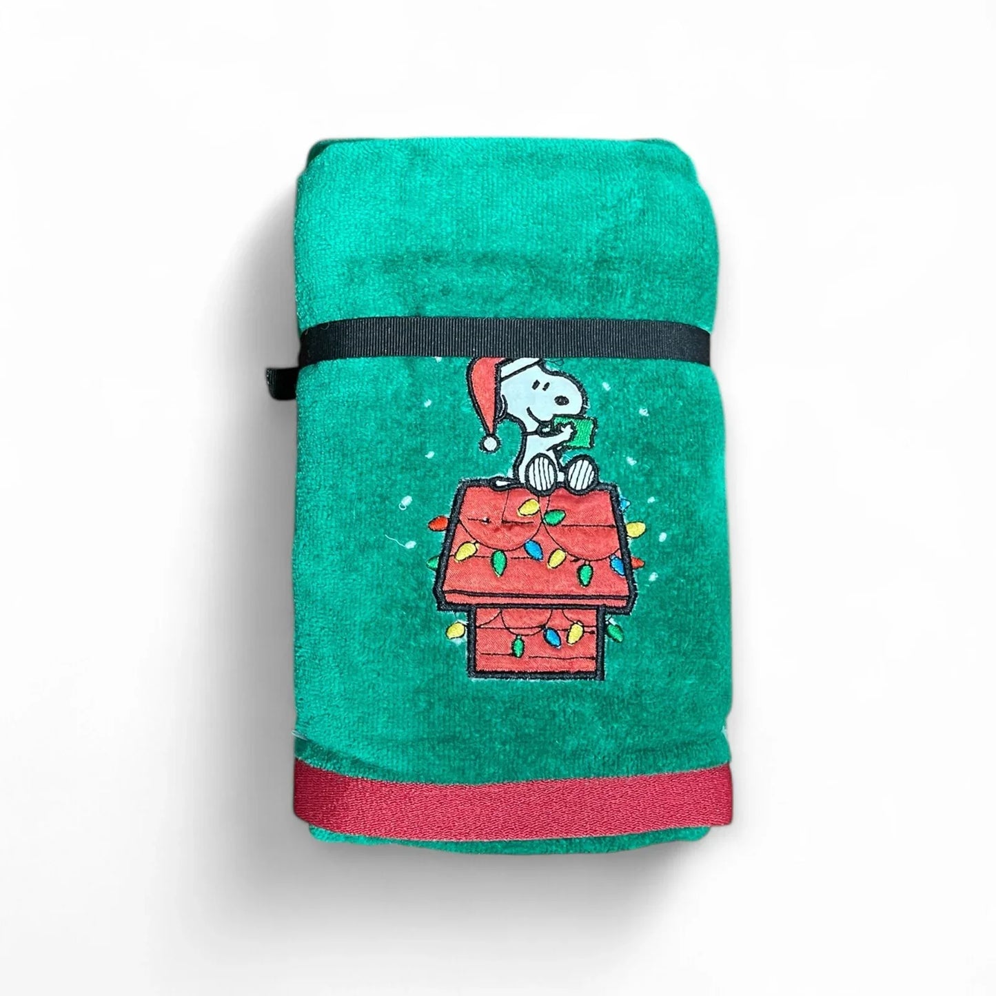 Snoopy Peanuts Christmas Cotton Velour Green Hand Towel Set of 2 Embroidered - Trendiez U ♥