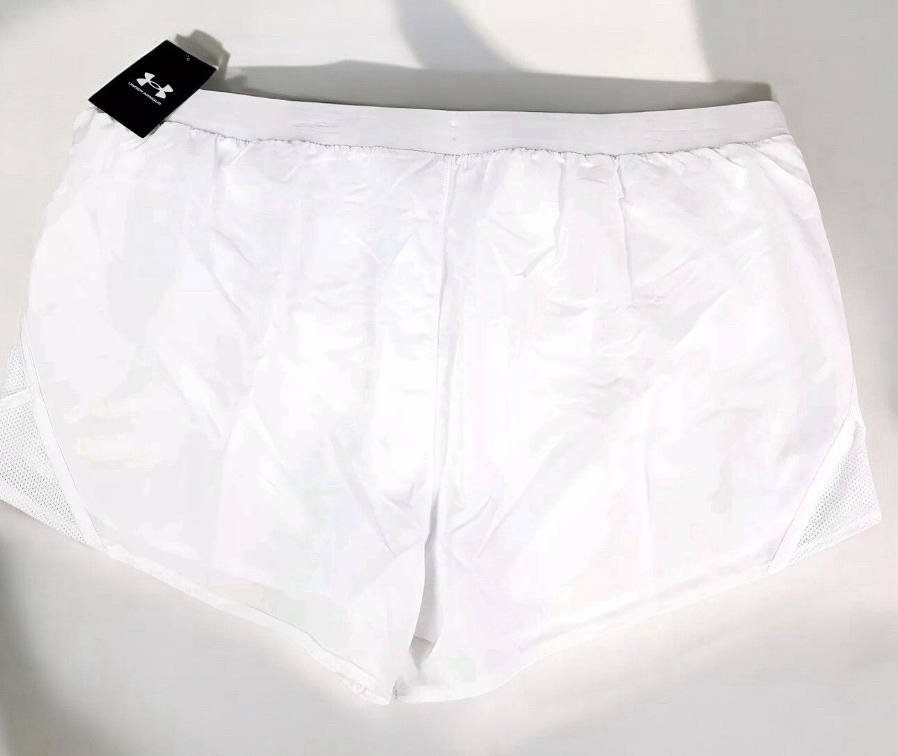 Under Armour Shorts Women's 3XL Fly-By 2.0 Running & Gym White/Gray Heatgear New - Trendiez U ♥