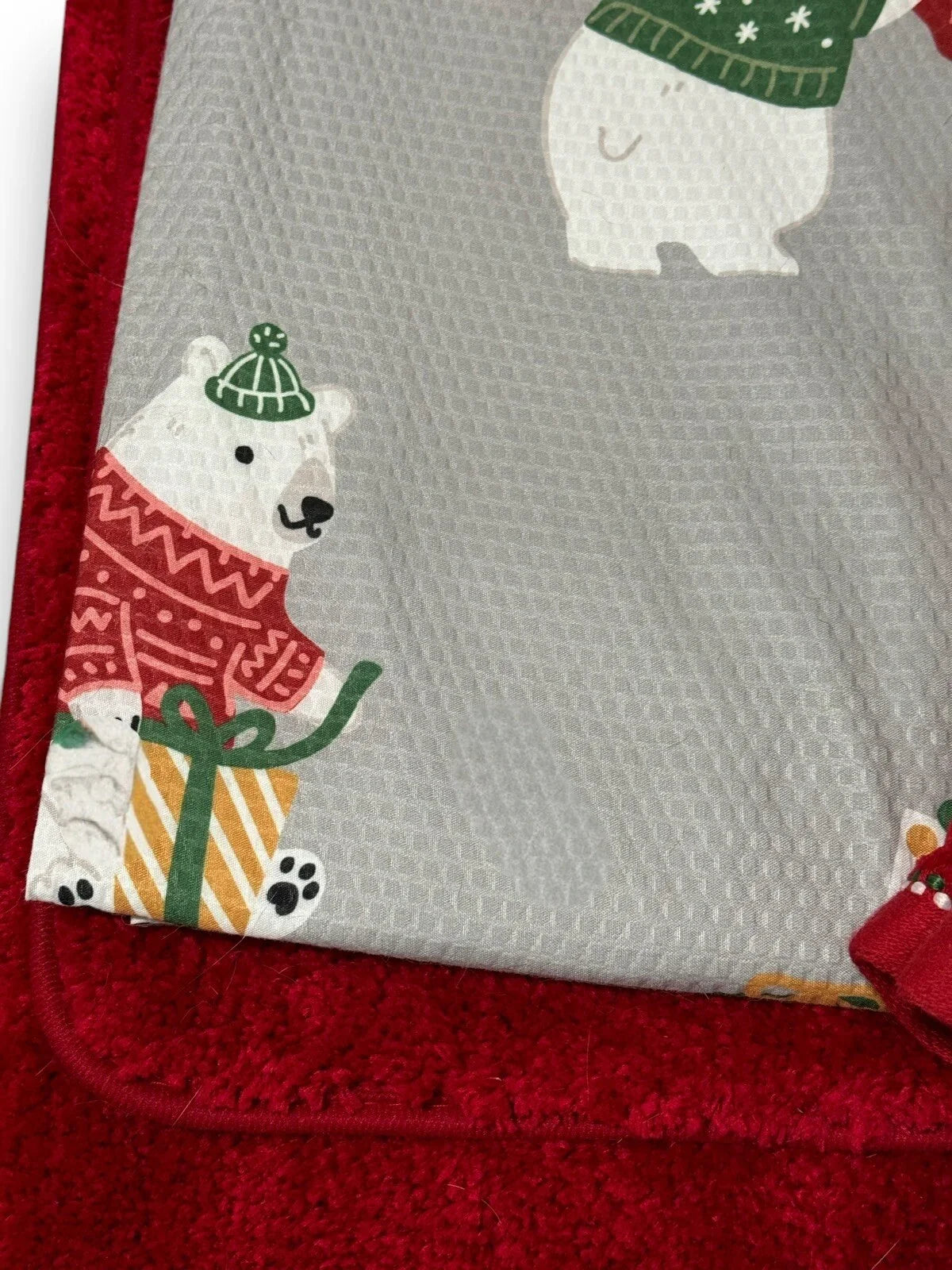 17 pc Christmas Shower Curtain Bears Set, Rug/ Hangers/ Bath Mat/Shower Curtain - Trendiez U ♥ 