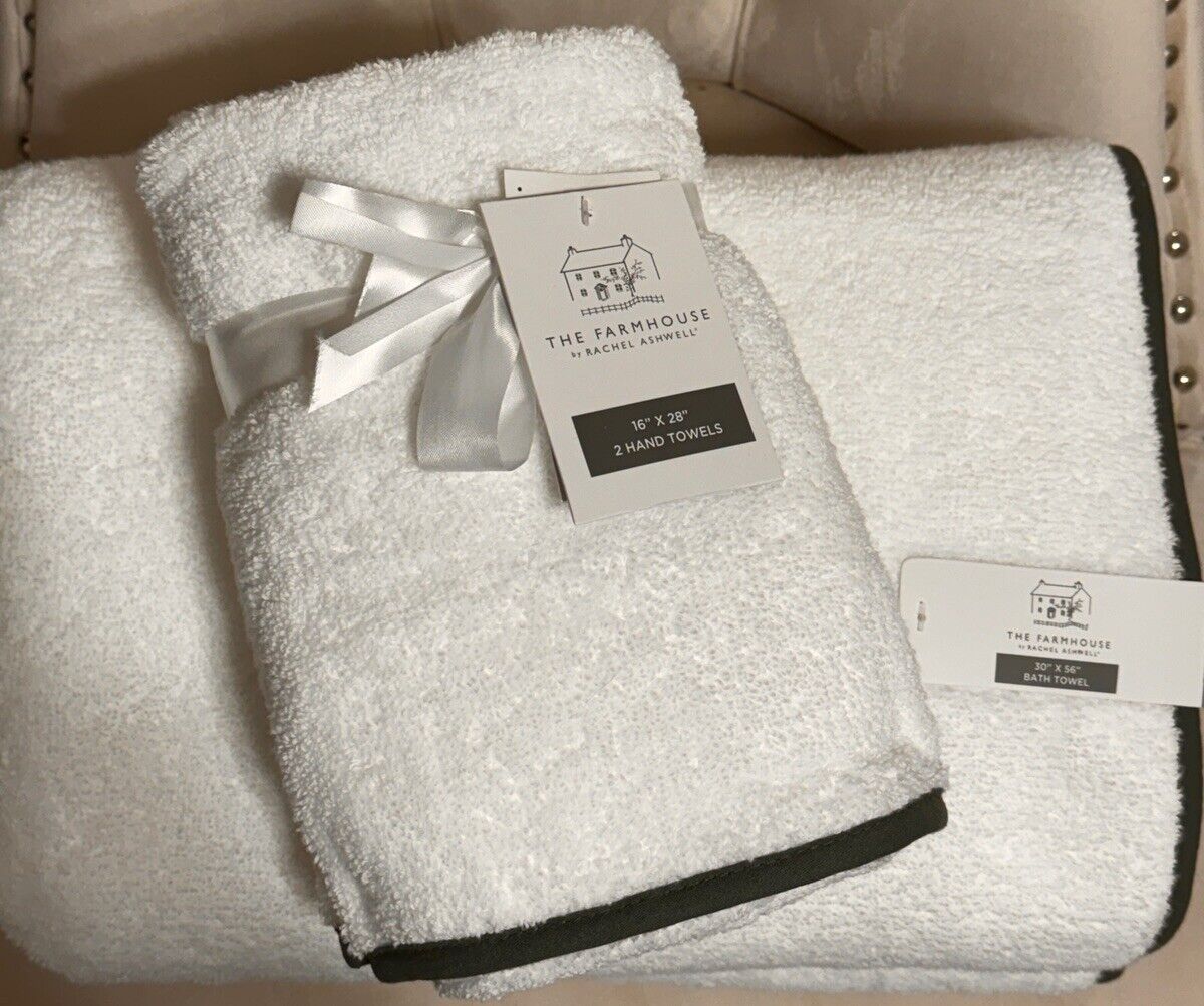 Rachel Ashwell Christmas White Bath Towels With Green Trim 4 piece Set