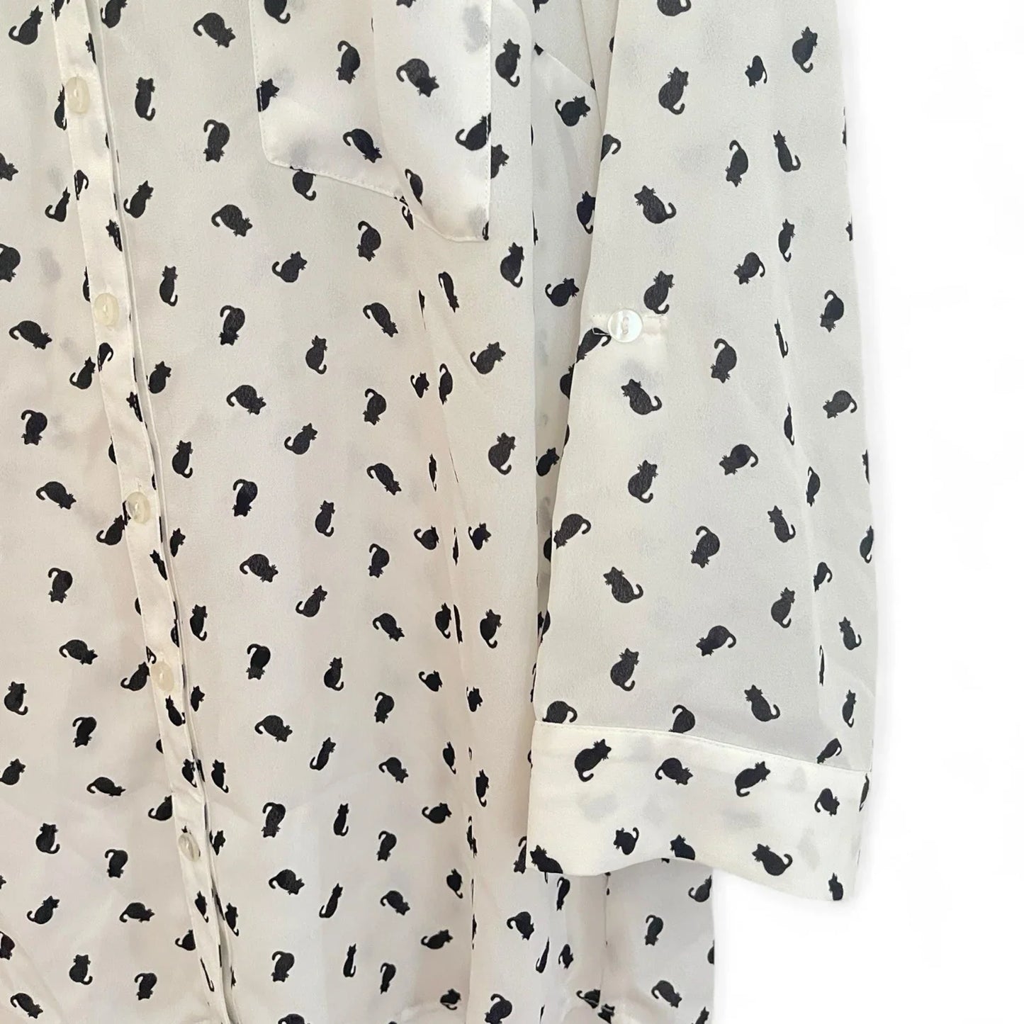 A BAYER Cat Print Women’s Blouse Size L Black/White - Trendiez U ♥ 