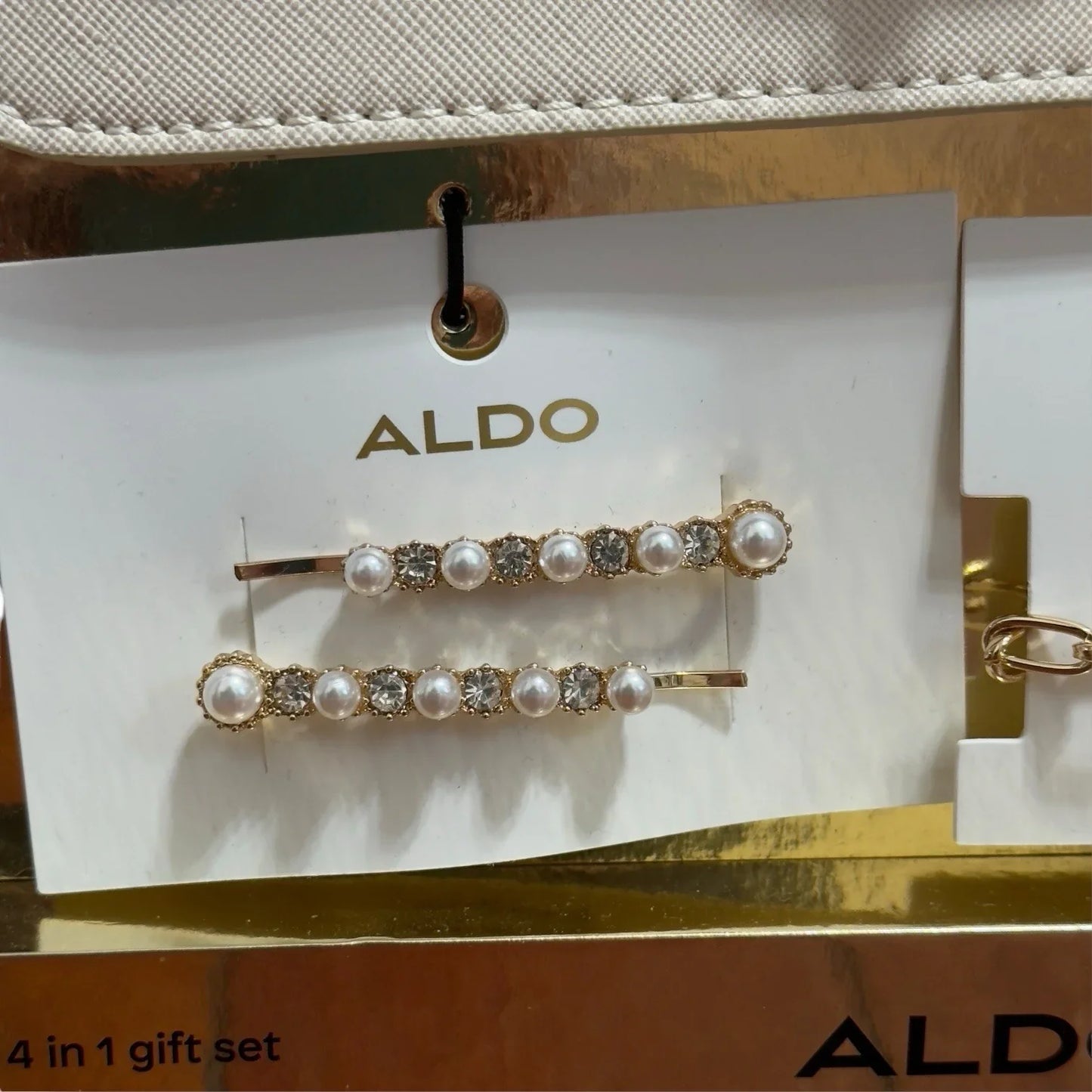 ALDO Limited edition 4 in 1 White Gold Purse Hair Women’s Gift Set - Trendiez U ♥ 
