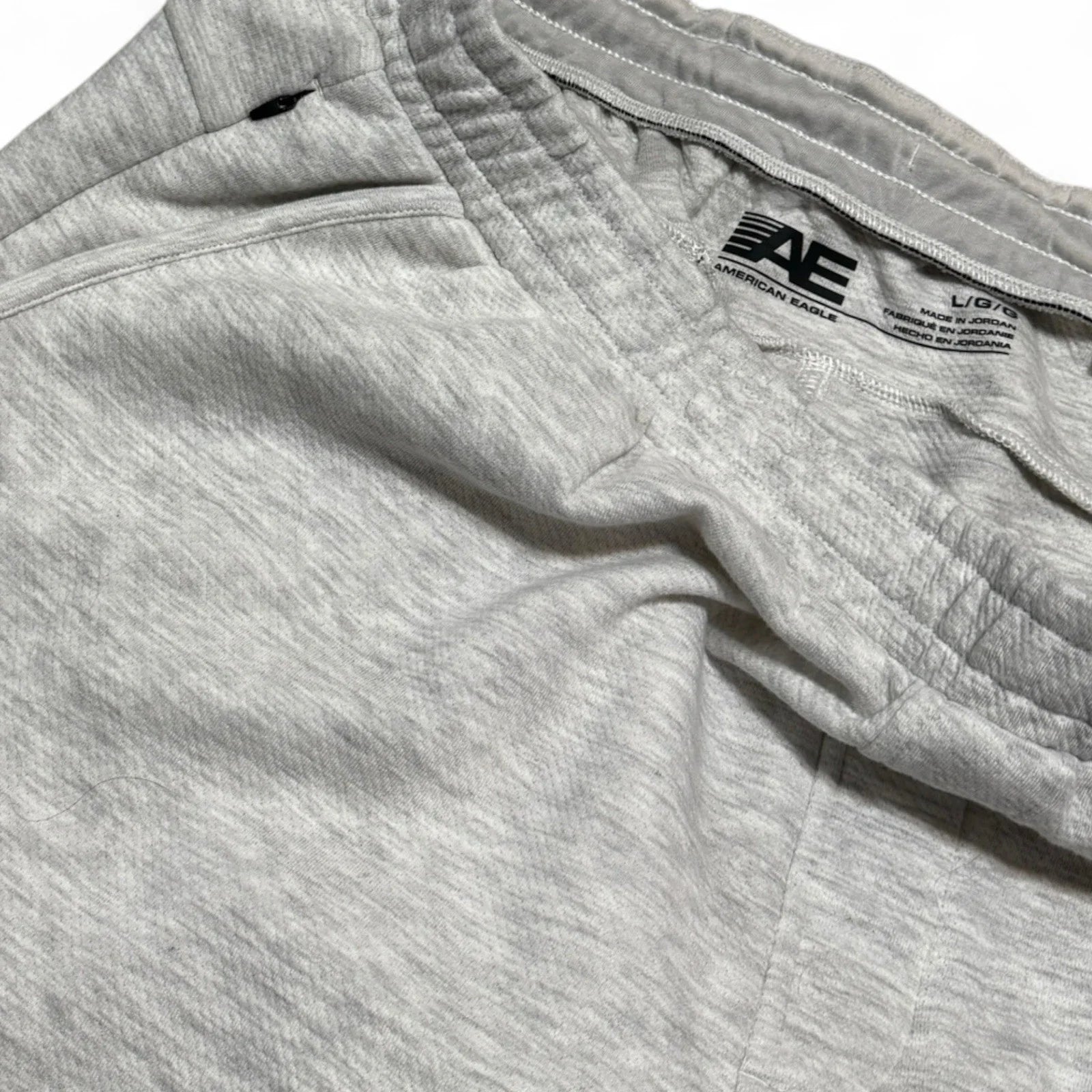 American Eagle Men’s 24/7 Active Heather Grey Jogger Shorts 5.5” Size Large - Trendiez U ♥ 