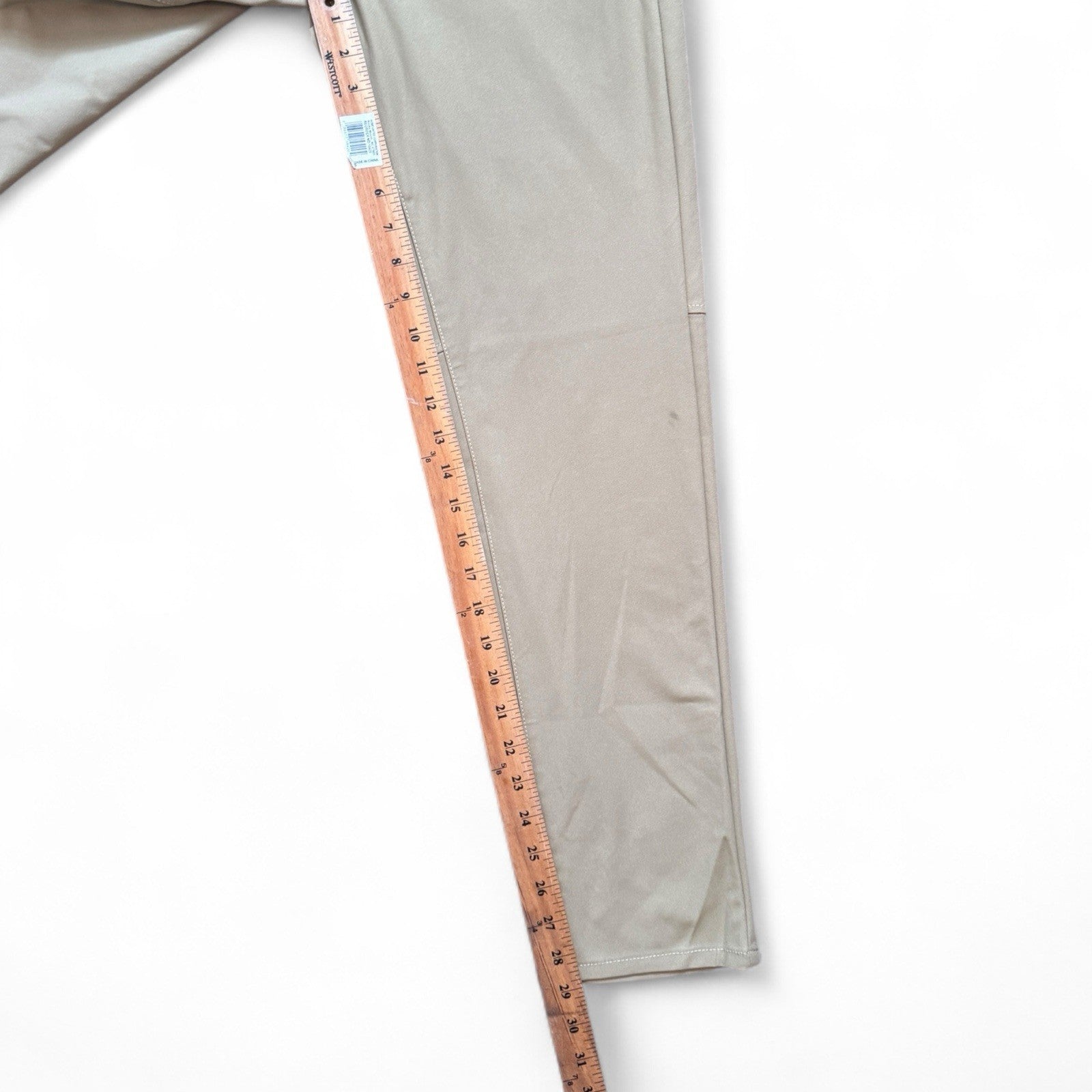 American Eagle Men’s Chino Pants – Khaki, 30x32 Athletic Fit - Trendiez U ♥ 