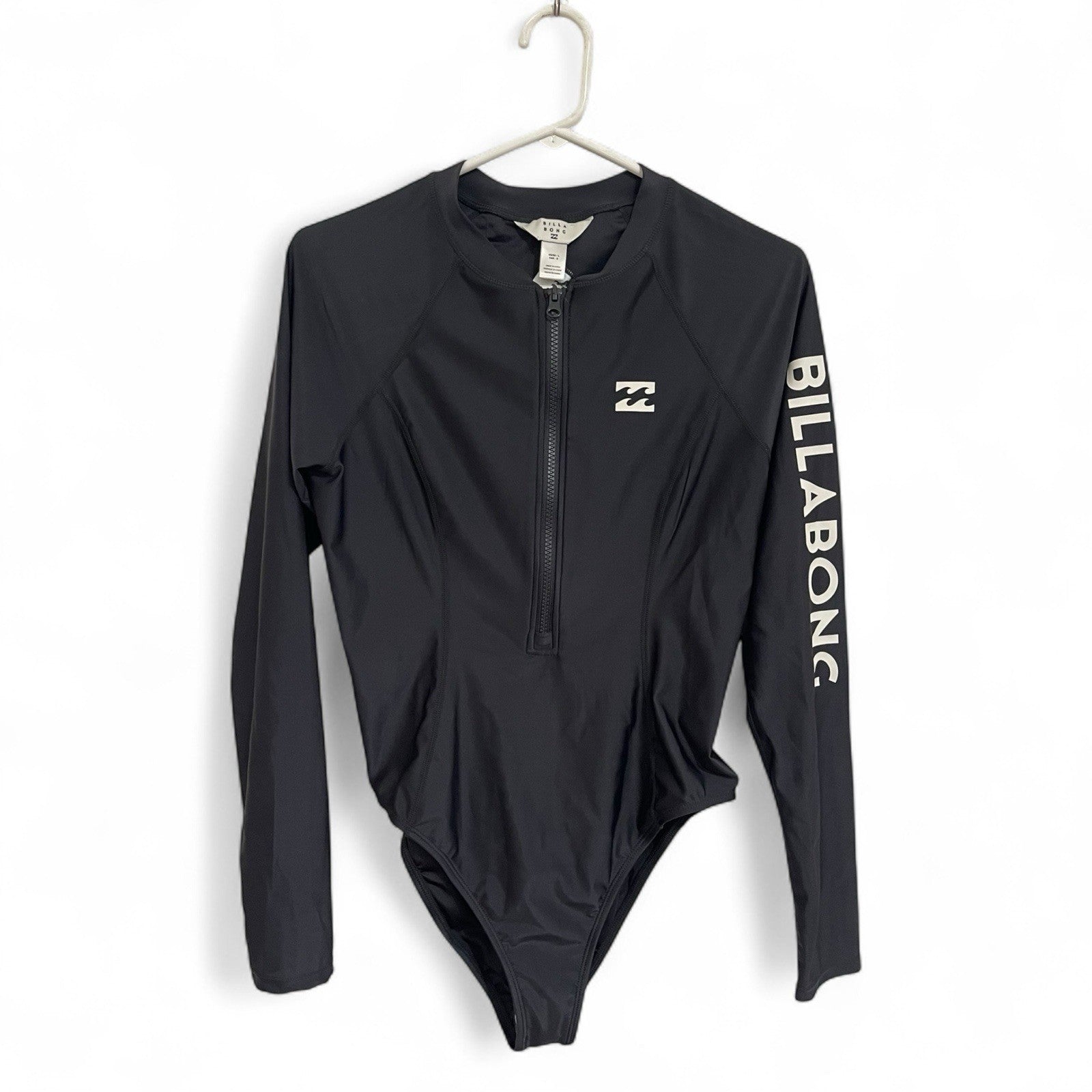 Billabong Women’s Surf Suit – Long Sleeve 1/2 Zip Bodysuit, Size L - Trendiez U ♥ 