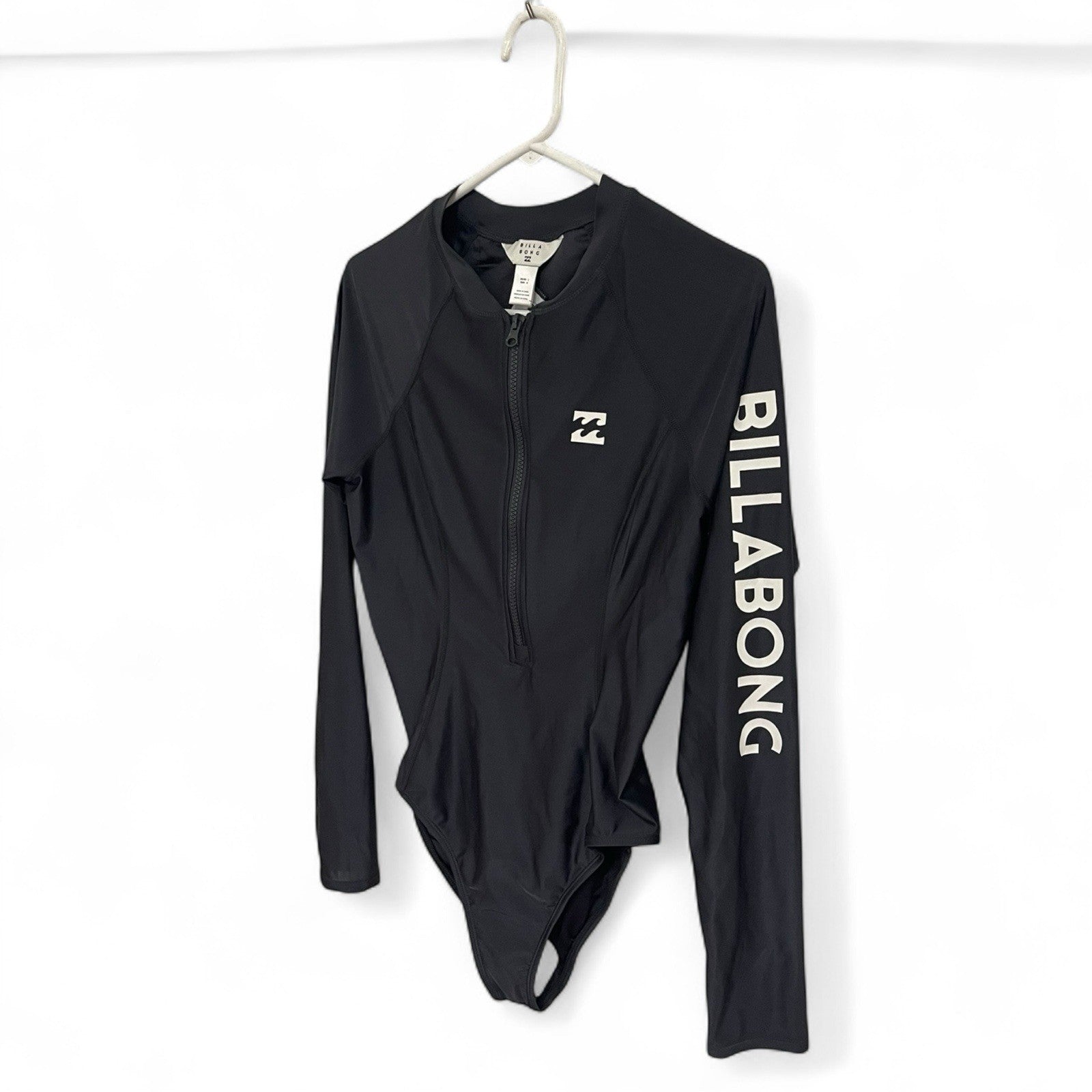 Billabong Women’s Surf Suit – Long Sleeve 1/2 Zip Bodysuit, Size L - Trendiez U ♥ 