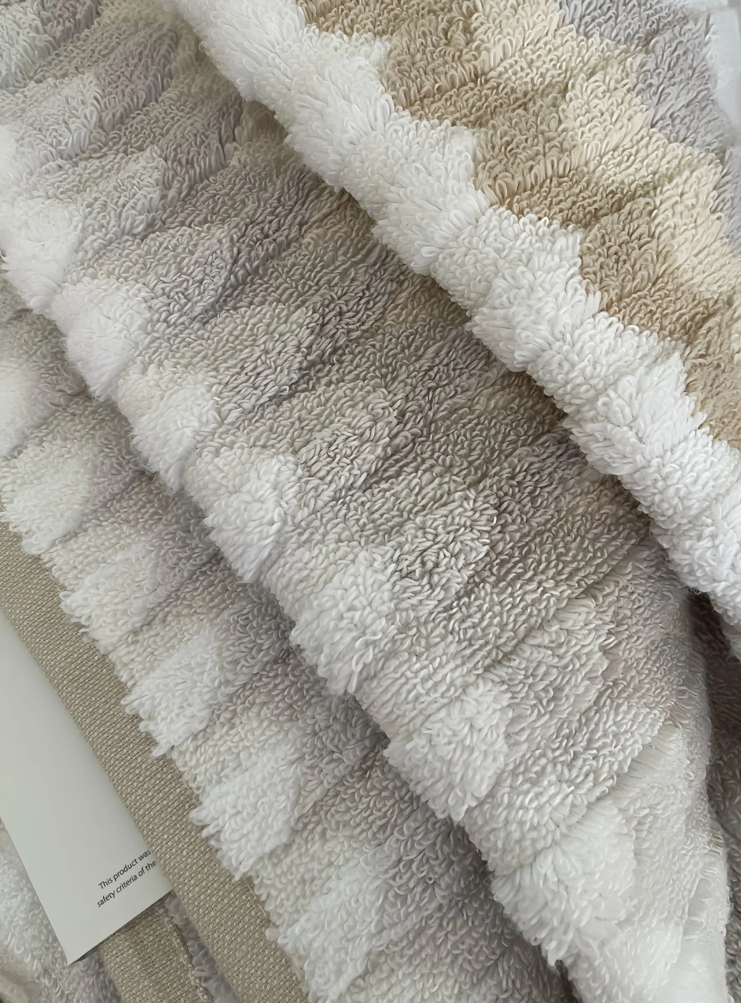 Caro Home Tan White Gray Geometric Bath Towel Set - Trendiez U ♥ 