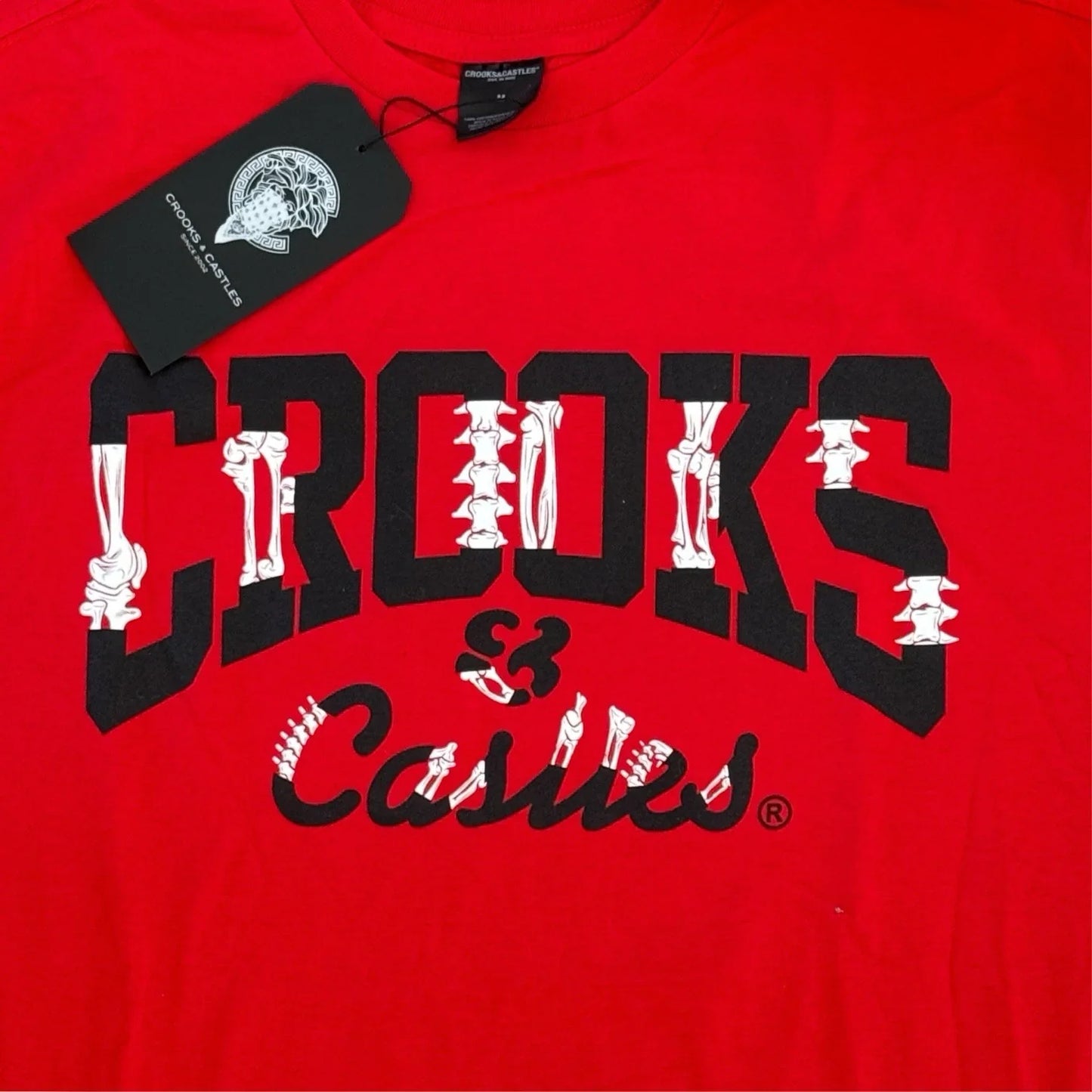 Crooks & Castles Men's Red Graphic Tee Size Medium Streetwear T-Shirt - Trendiez U ♥ 