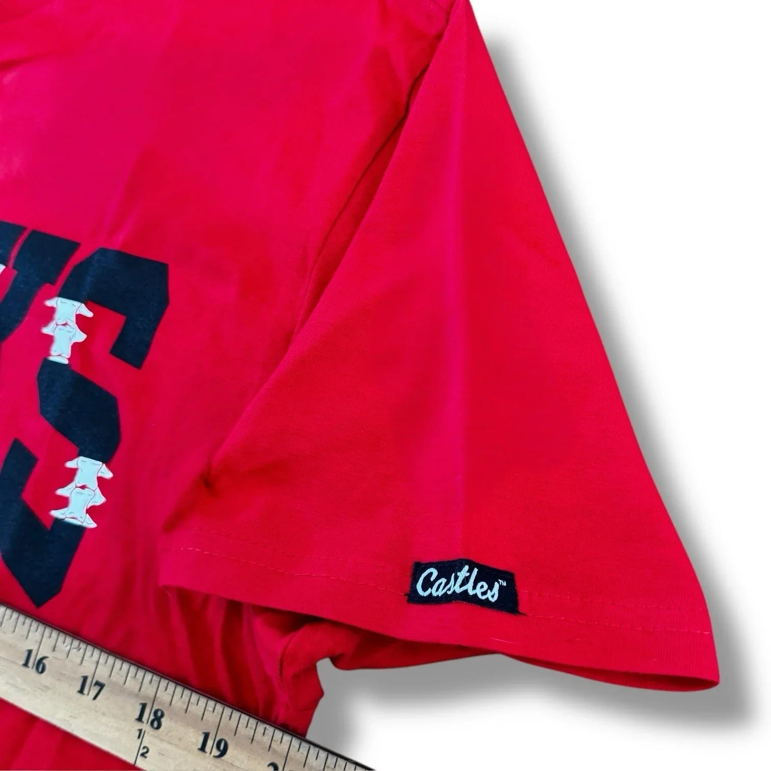 Crooks & Castles Men's Red Graphic Tee Size Medium Streetwear T-Shirt - Trendiez U ♥ 