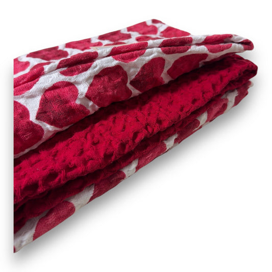Cupcakes and Cashmere Waffle Woven Heart Kitchen Dish Towels — Red & Pink - Trendiez U ♥ 
