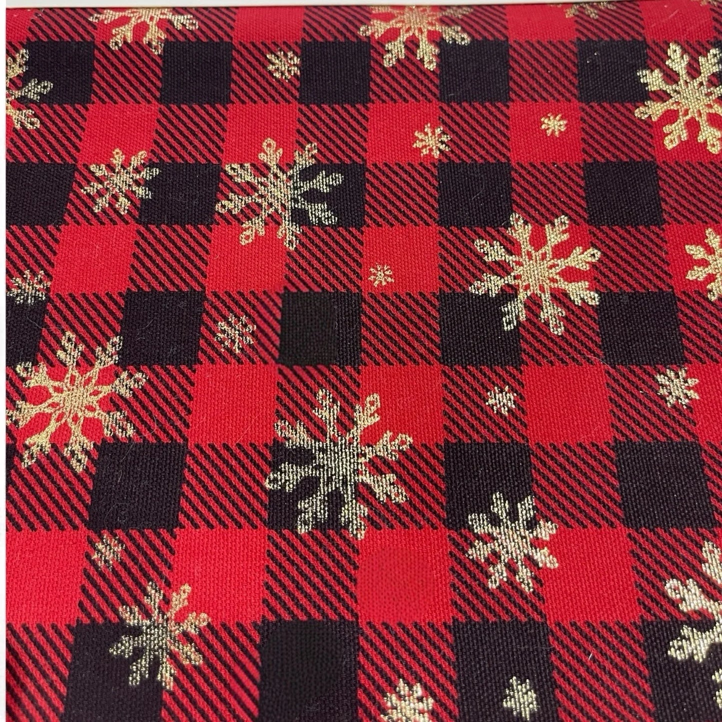 Cynthia Rowley Plaid Placemats Red/Black/Gold Metallic Snowflakes 4PC - Trendiez U ♥ 