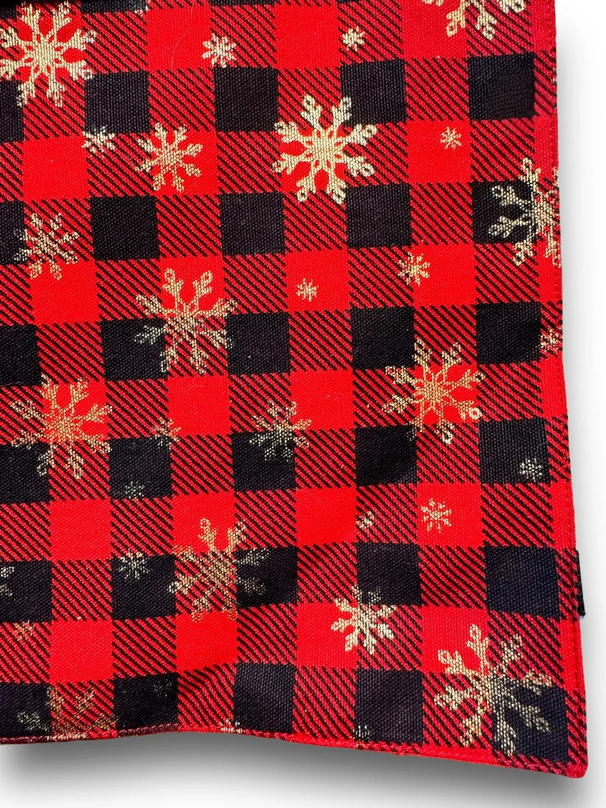 Cynthia Rowley Plaid Placemats Red/Black/Gold Metallic Snowflakes 4PC - Trendiez U ♥ 