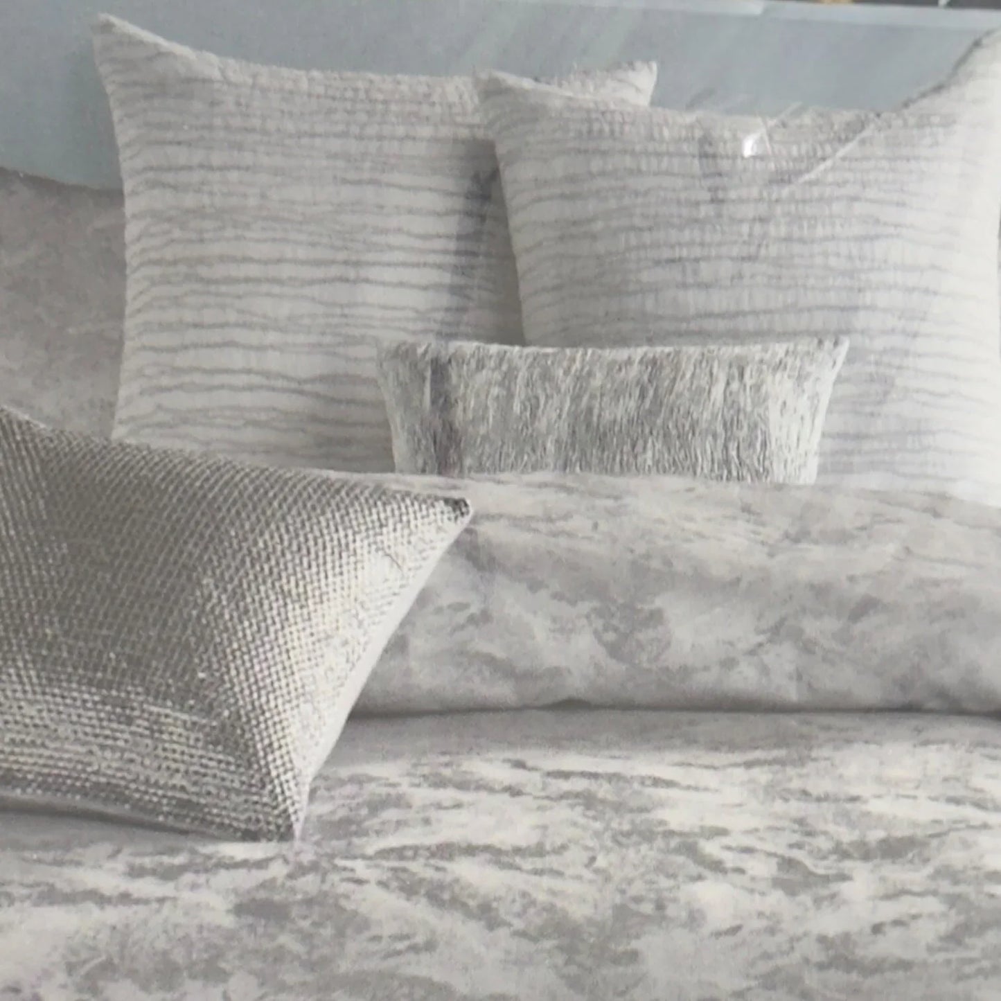 Donna Karan Pillow Sham Luna Decorative Luxury Euro Decor MSRP $190 Platinum - Trendiez U ♥ 