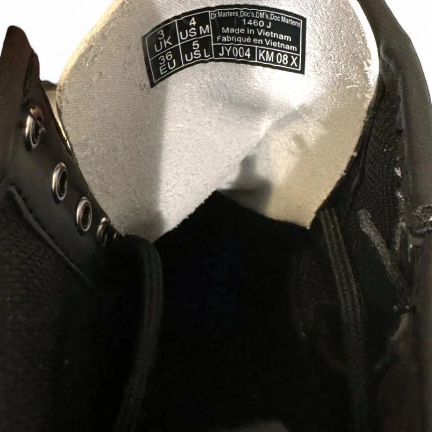 Dr. Martens 1460 White Smooth Leather Lace Up/Zip Ankle Boots Size 4M/5W - Trendiez U ♥ 