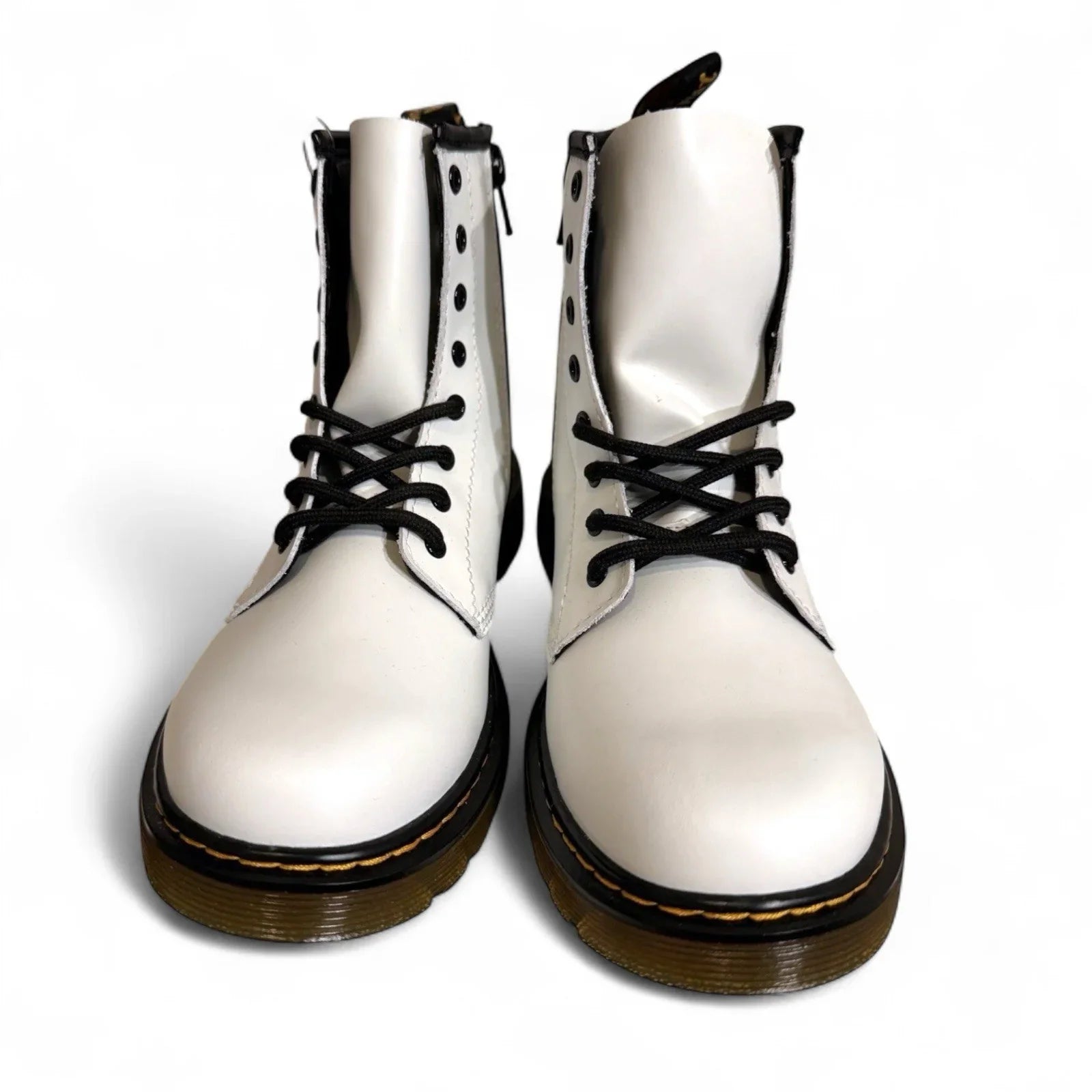 Dr. Martens 1460 White Smooth Leather Lace Up/Zip Ankle Boots Size 4M/5W - Trendiez U ♥ 